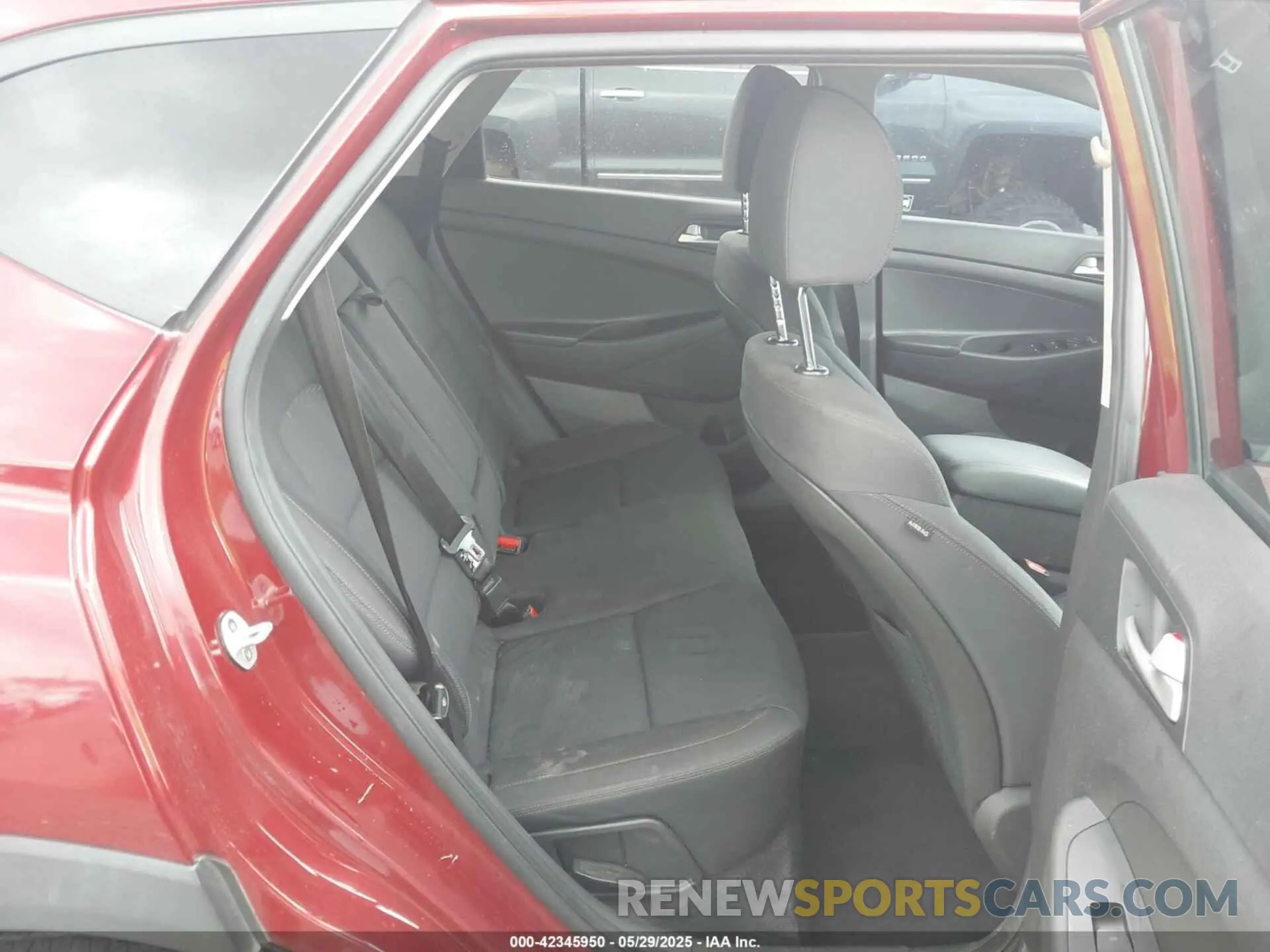 8 Photograph of a damaged car KM8J23A43KU885111 HYUNDAI TUCSON 2019