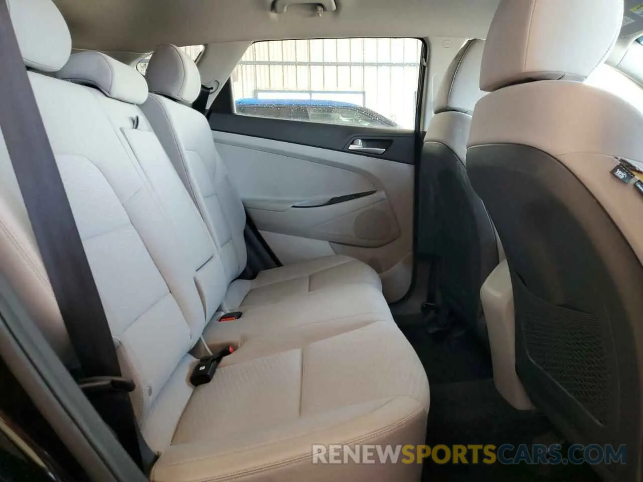 11 Photograph of a damaged car KM8J23A43KU925400 HYUNDAI TUCSON 2019