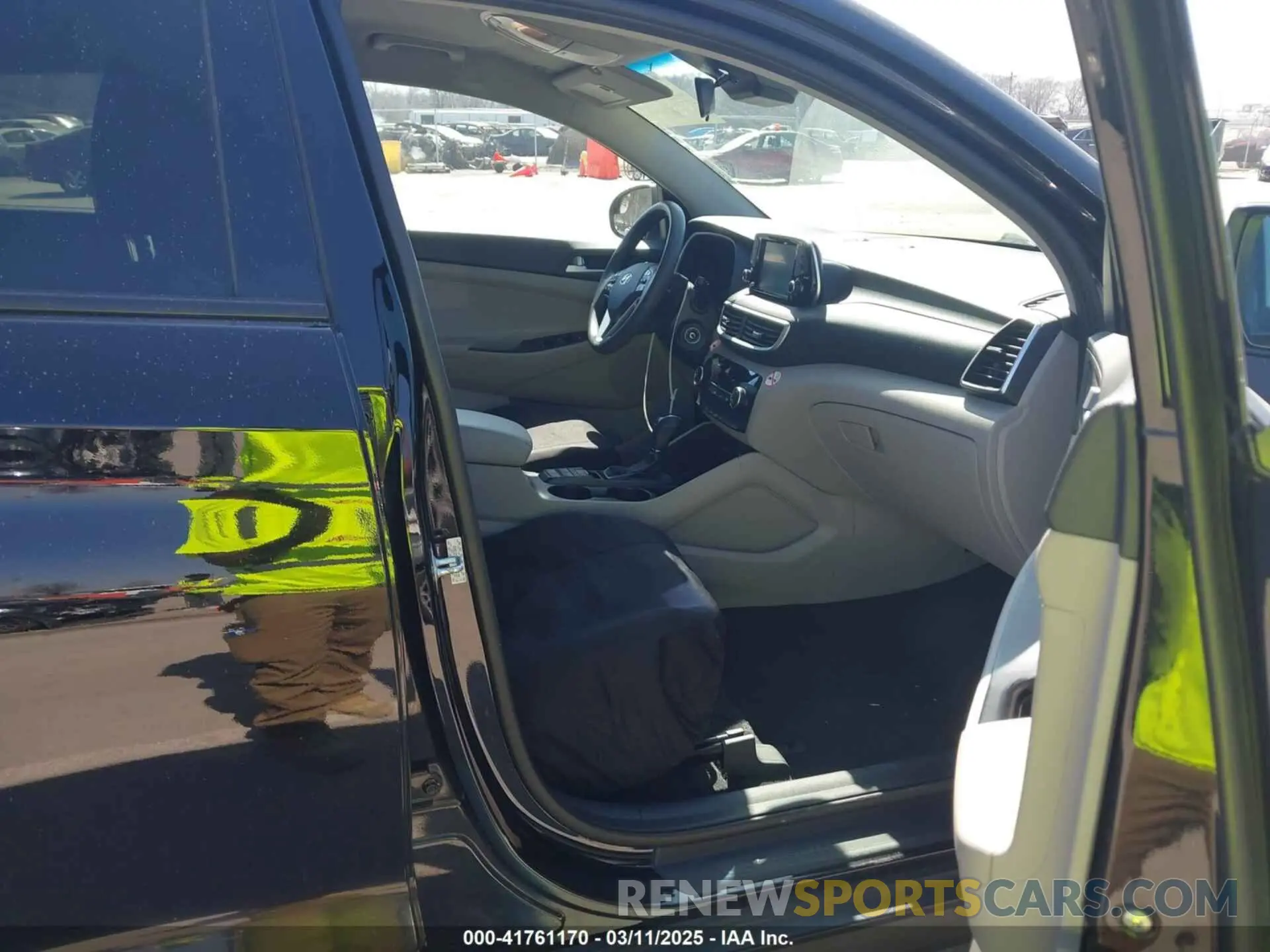 5 Photograph of a damaged car KM8J23A43KU951138 HYUNDAI TUCSON 2019