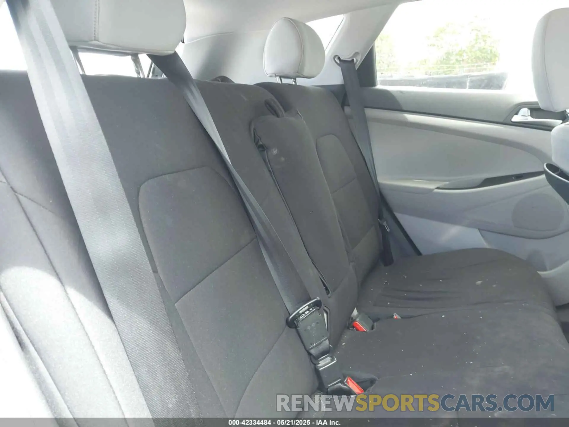 8 Photograph of a damaged car KM8J23A43KU969946 HYUNDAI TUCSON 2019