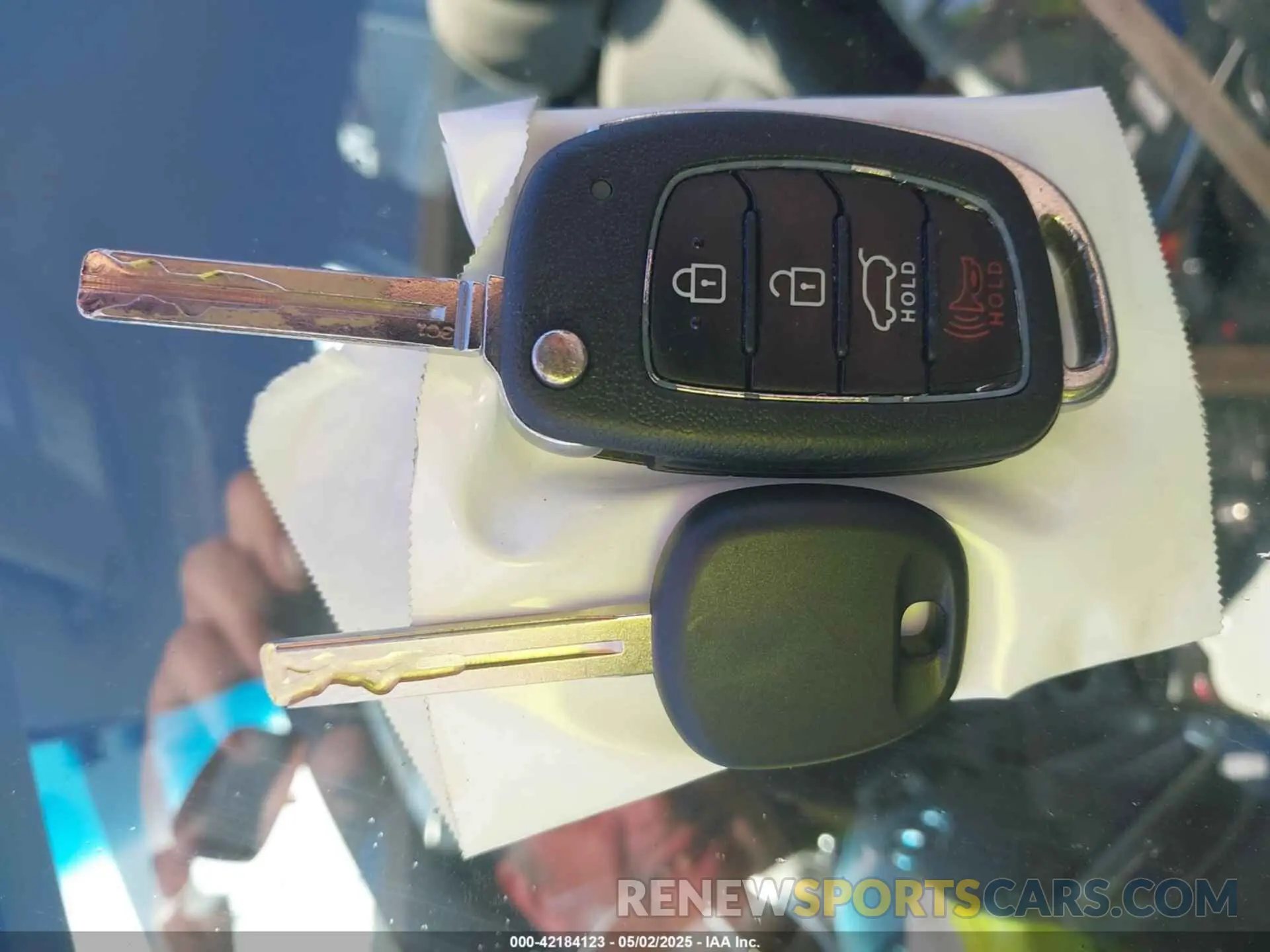 11 Photograph of a damaged car KM8J23A44KU944635 HYUNDAI TUCSON 2019