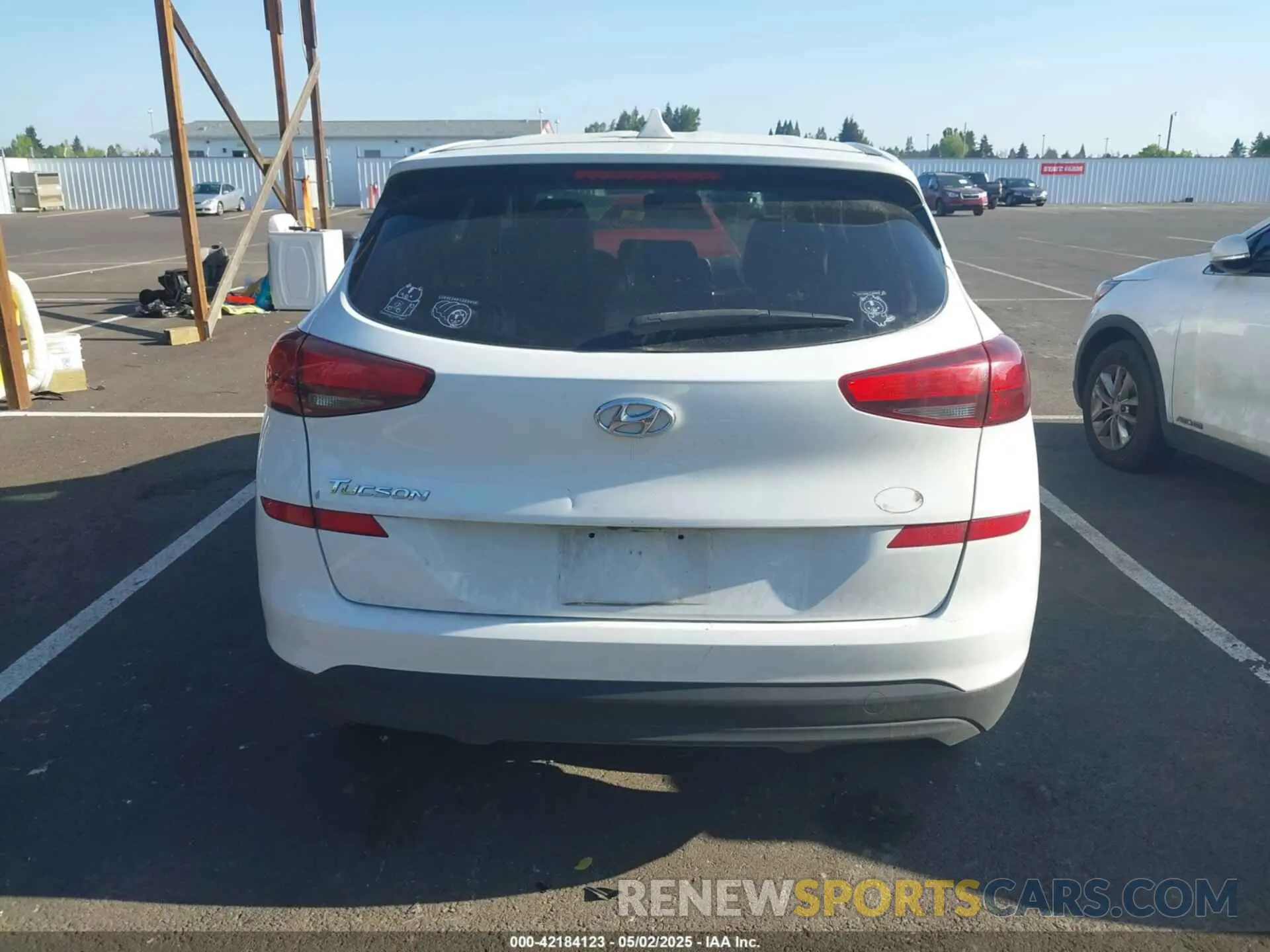 16 Photograph of a damaged car KM8J23A44KU944635 HYUNDAI TUCSON 2019