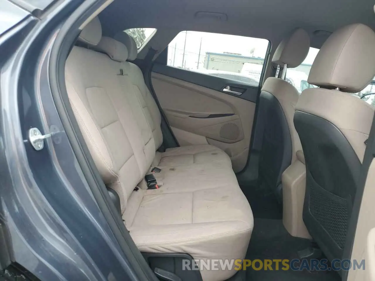 11 Photograph of a damaged car KM8J23A45KU036808 HYUNDAI TUCSON 2019