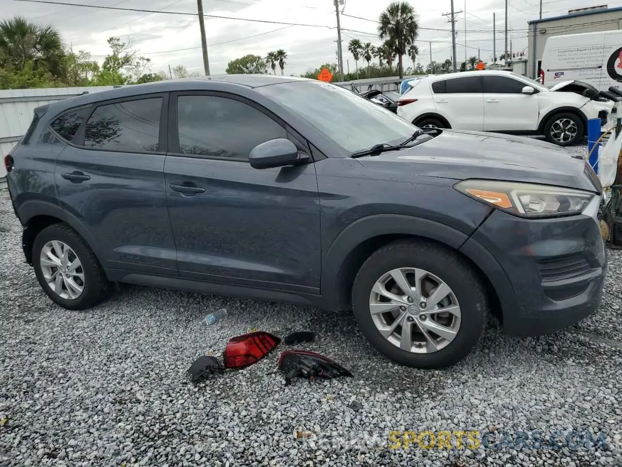 4 Photograph of a damaged car KM8J23A45KU036808 HYUNDAI TUCSON 2019