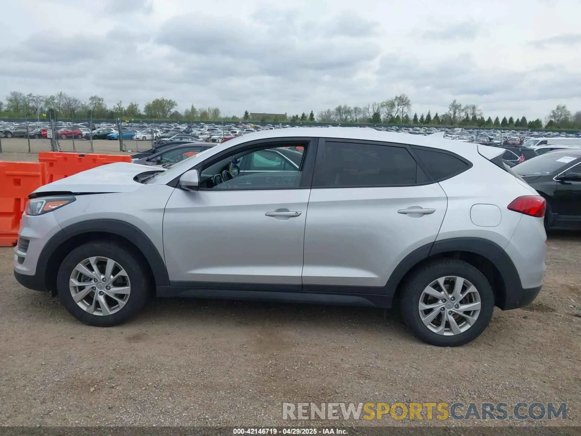 14 Photograph of a damaged car KM8J23A45KU936379 HYUNDAI TUCSON 2019