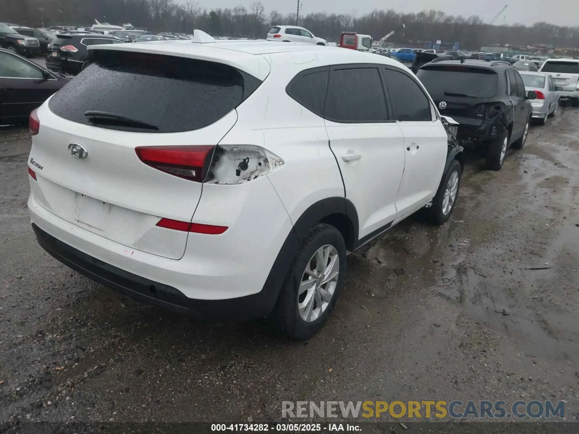 4 Photograph of a damaged car KM8J23A45KU962903 HYUNDAI TUCSON 2019