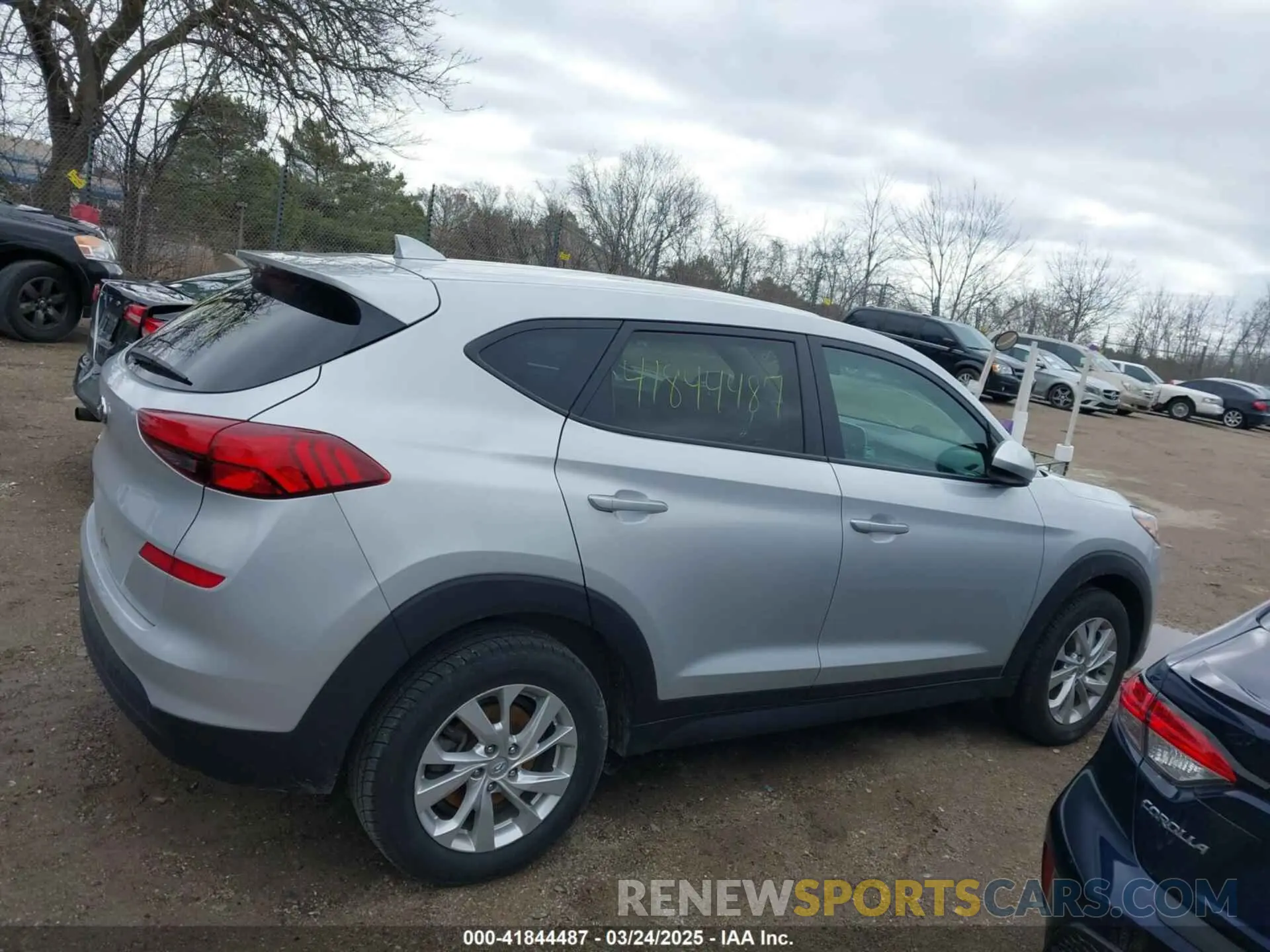 12 Photograph of a damaged car KM8J23A46KU902032 HYUNDAI TUCSON 2019
