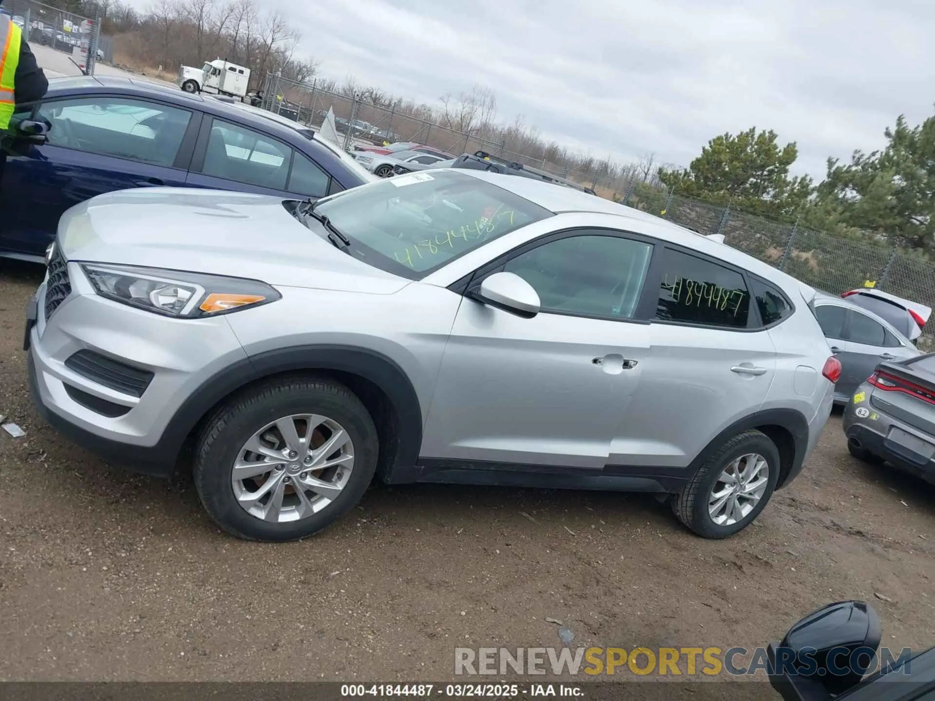 13 Photograph of a damaged car KM8J23A46KU902032 HYUNDAI TUCSON 2019