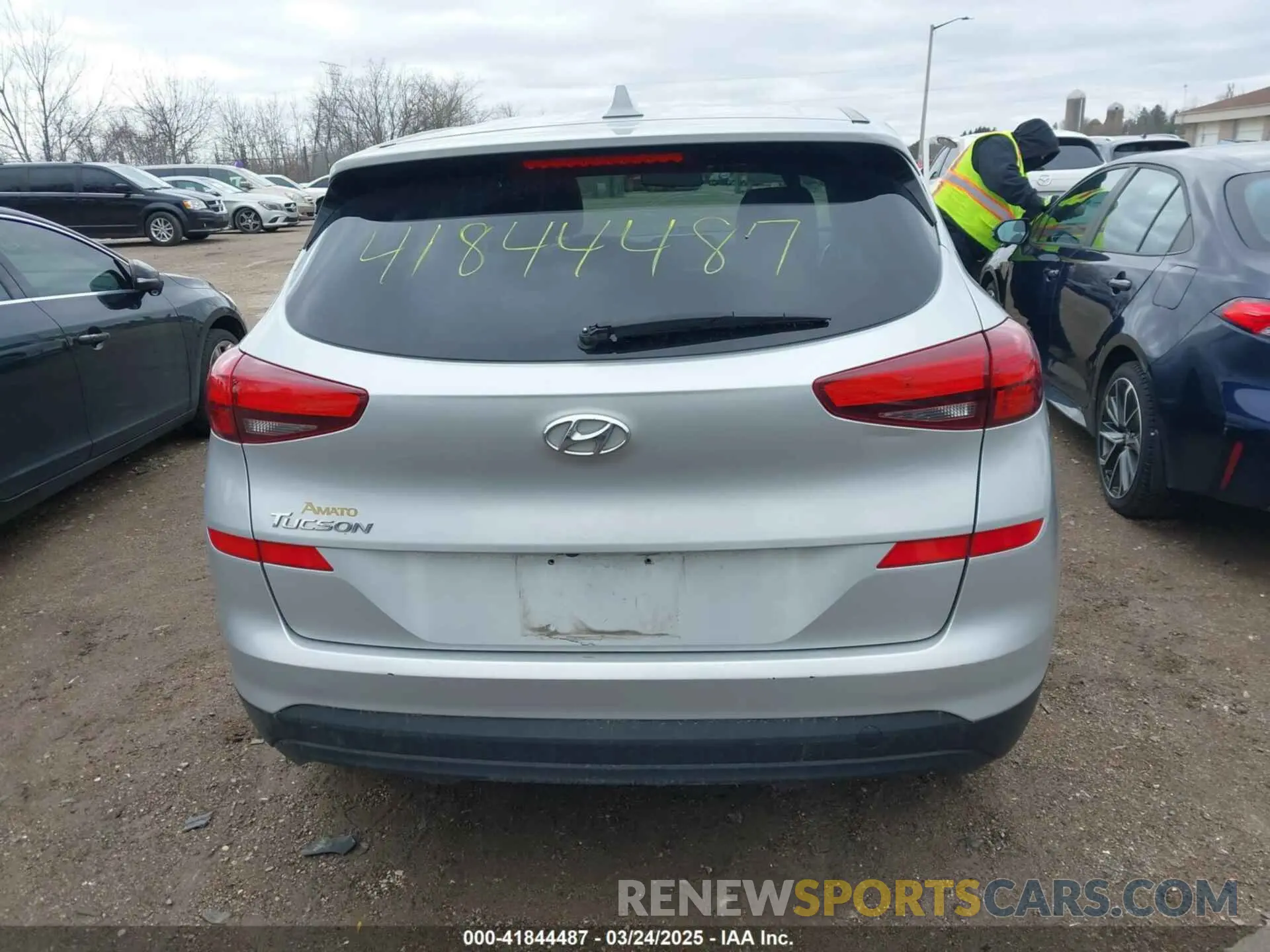 15 Photograph of a damaged car KM8J23A46KU902032 HYUNDAI TUCSON 2019