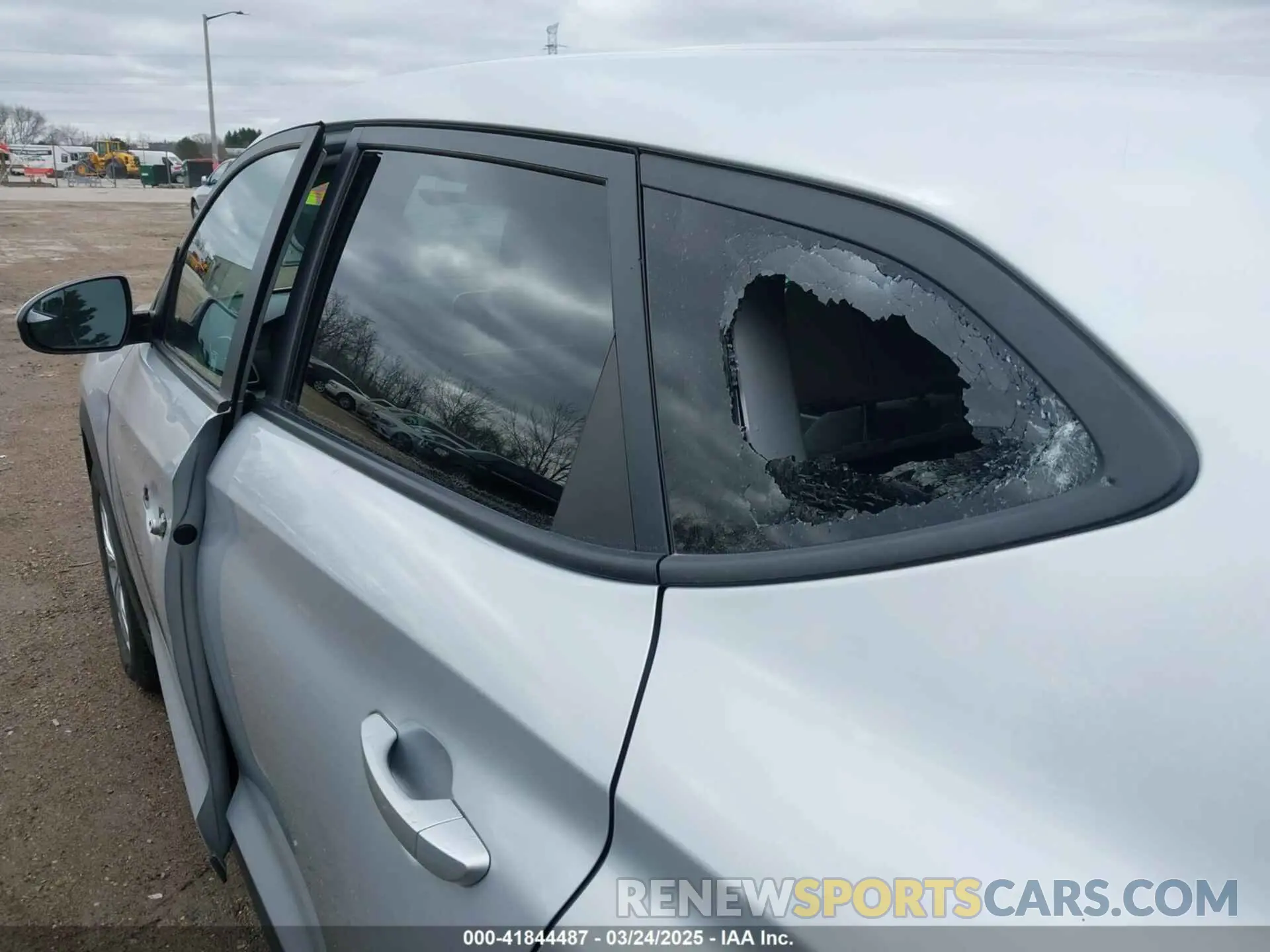 16 Photograph of a damaged car KM8J23A46KU902032 HYUNDAI TUCSON 2019