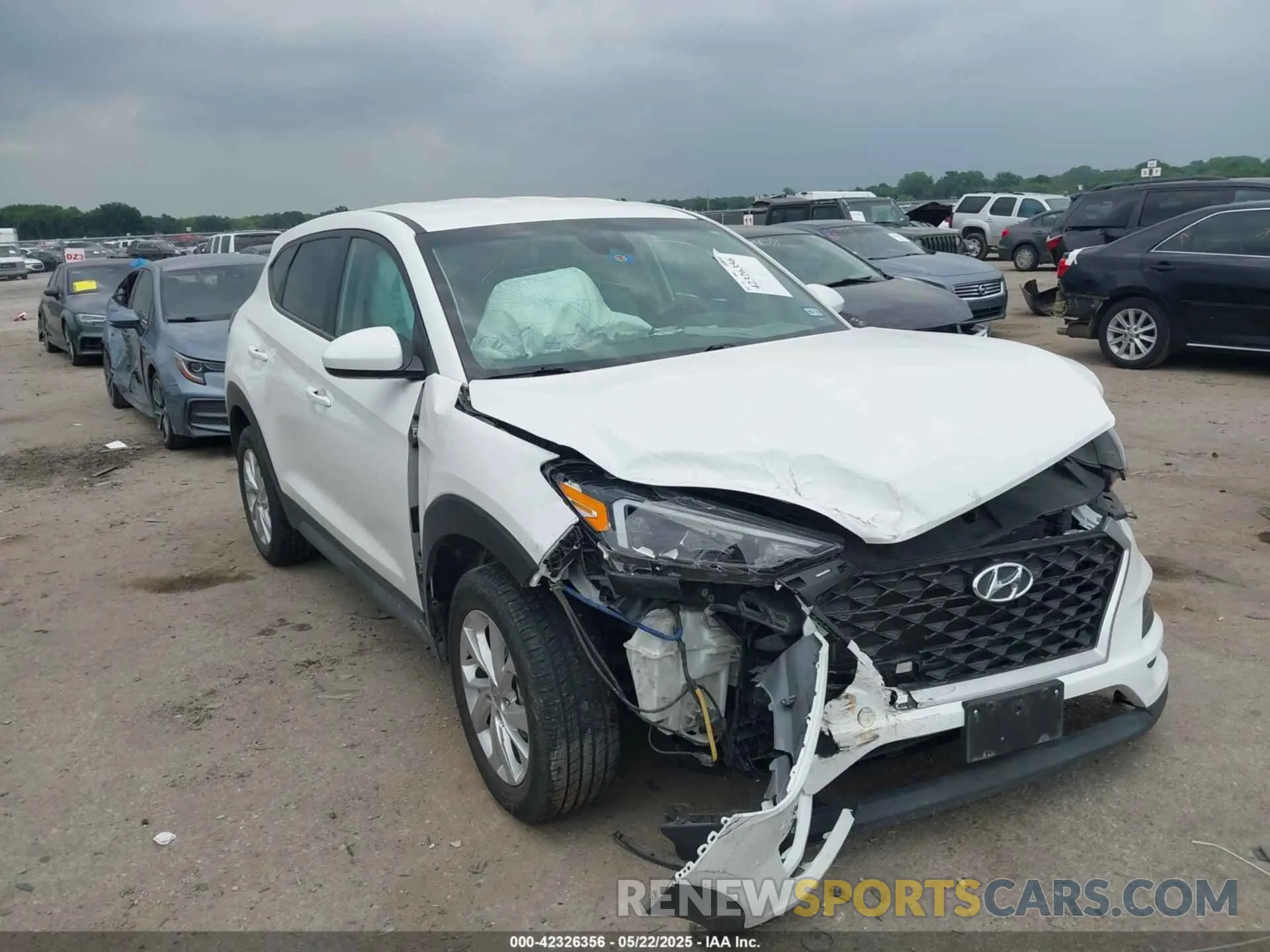 1 Photograph of a damaged car KM8J23A46KU904329 HYUNDAI TUCSON 2019