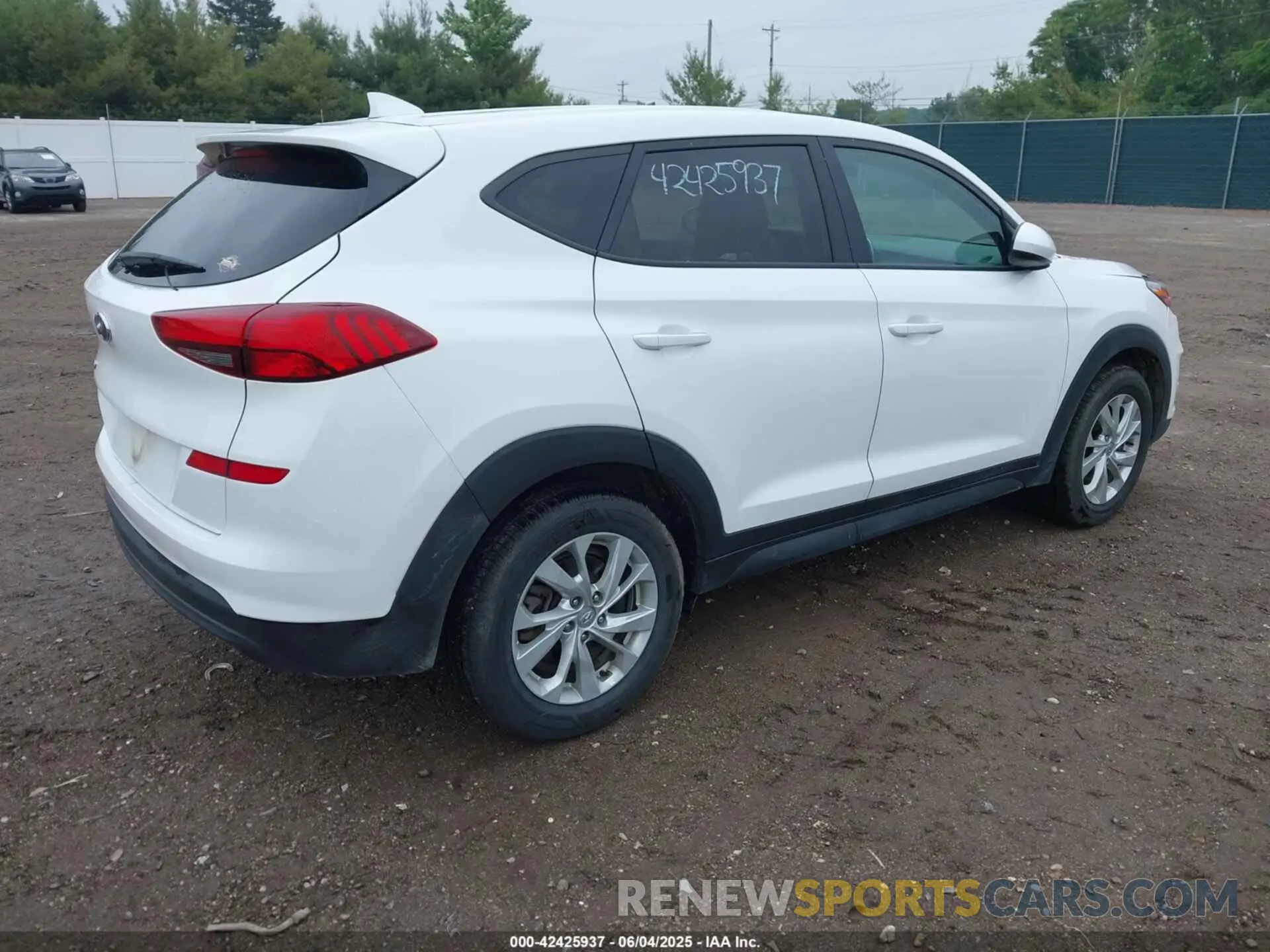 4 Photograph of a damaged car KM8J23A47KU871048 HYUNDAI TUCSON 2019