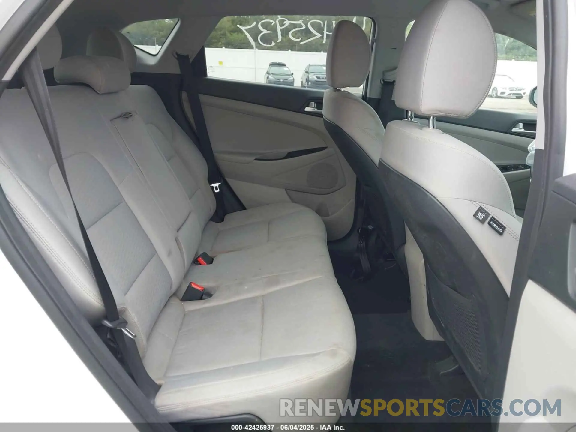 8 Photograph of a damaged car KM8J23A47KU871048 HYUNDAI TUCSON 2019