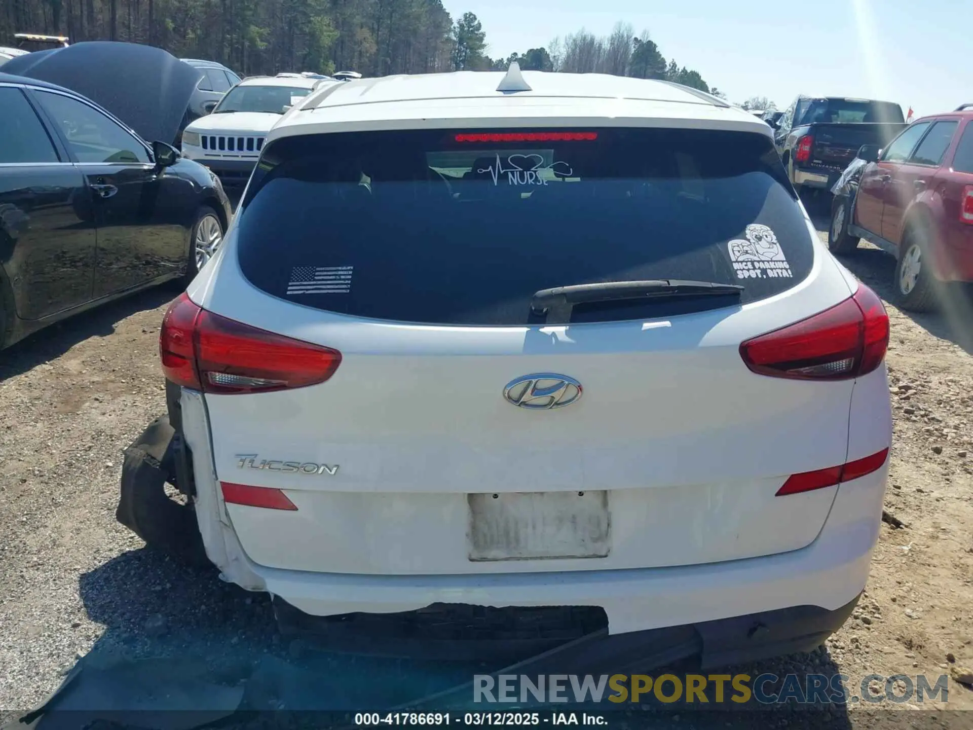 17 Photograph of a damaged car KM8J23A47KU913802 HYUNDAI TUCSON 2019
