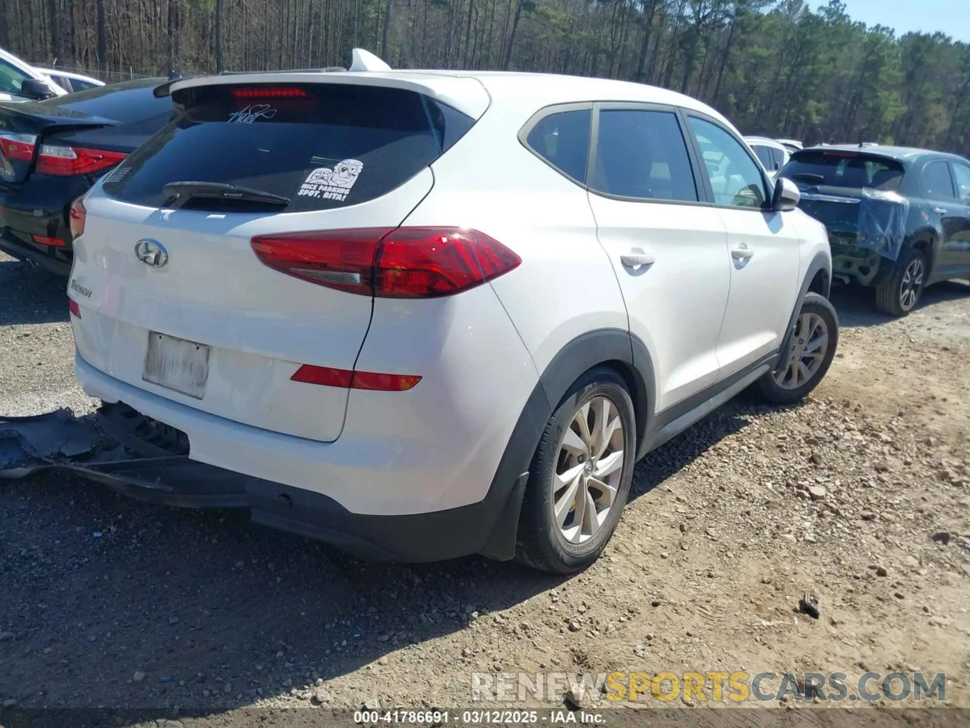 4 Photograph of a damaged car KM8J23A47KU913802 HYUNDAI TUCSON 2019