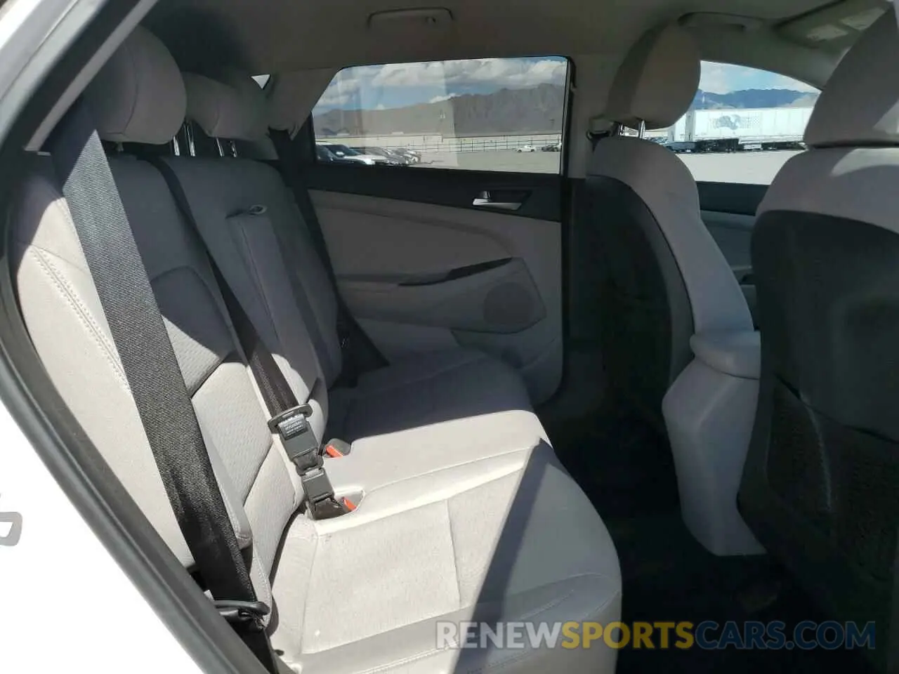 11 Photograph of a damaged car KM8J23A47KU986412 HYUNDAI TUCSON 2019