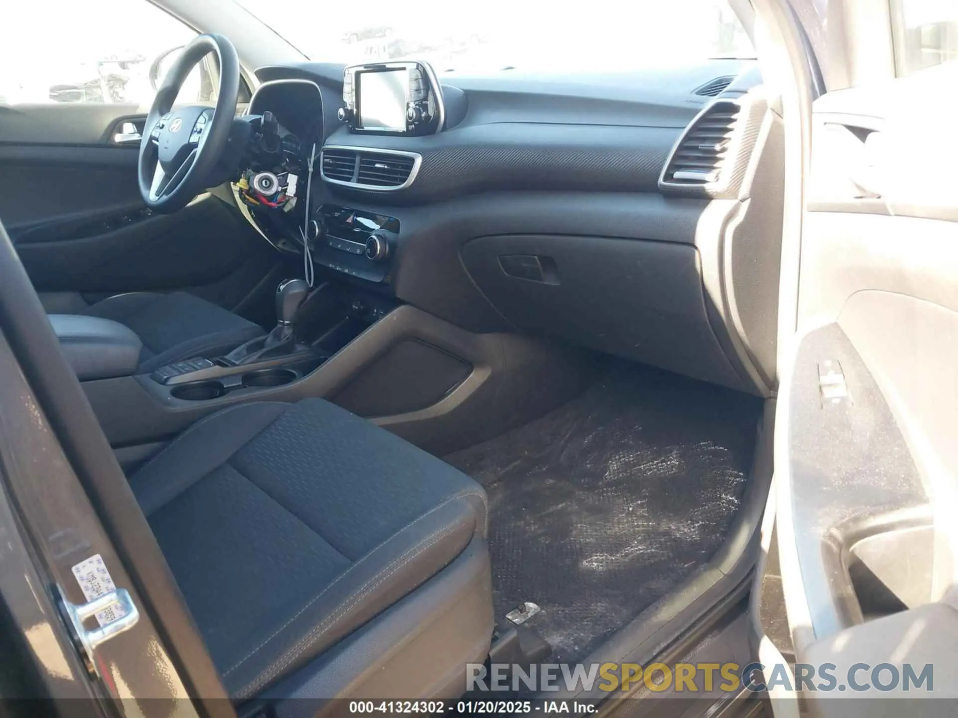 5 Photograph of a damaged car KM8J23A47KU993859 HYUNDAI TUCSON 2019