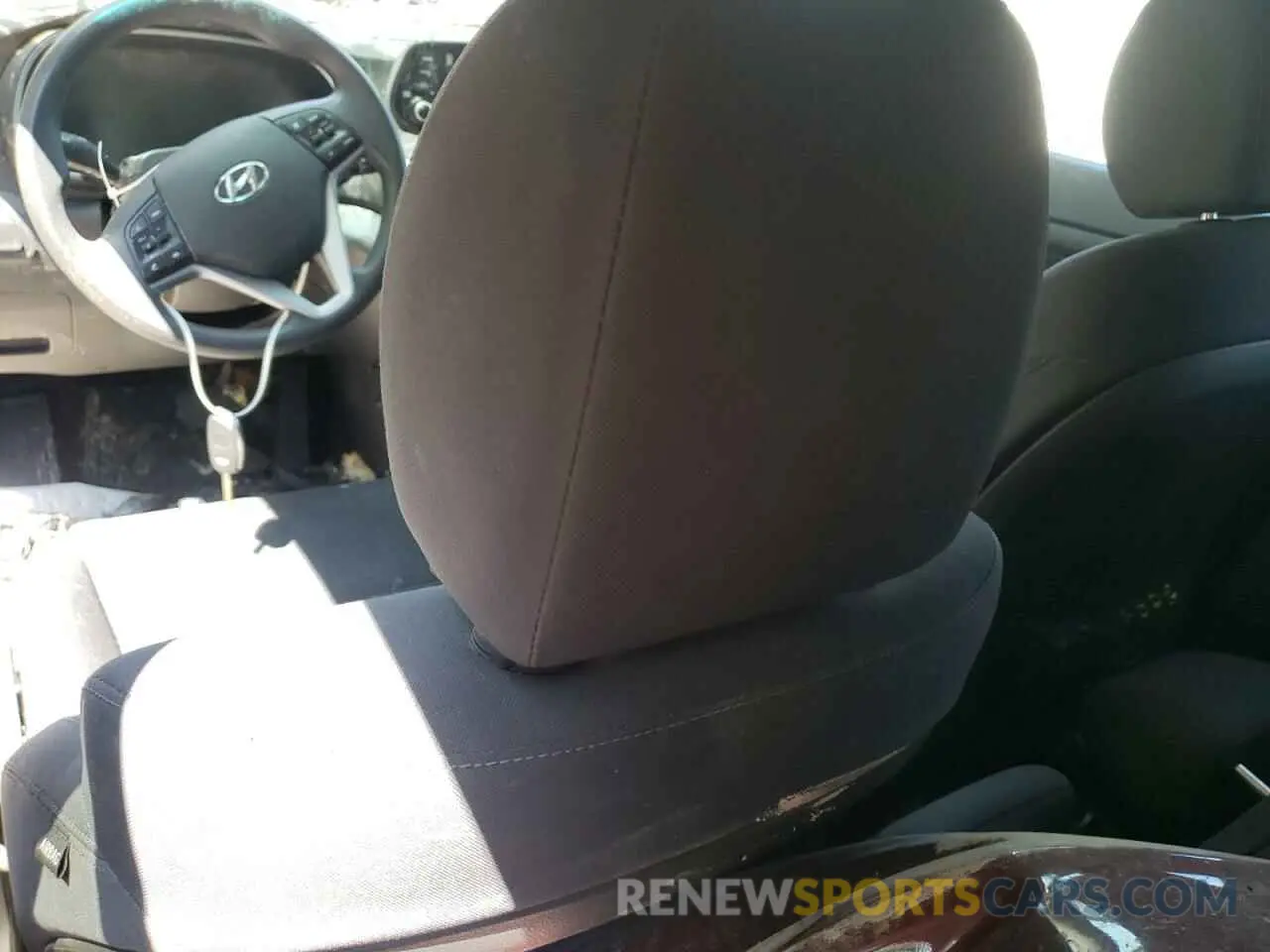8 Photograph of a damaged car KM8J23A48KU001485 HYUNDAI TUCSON 2019