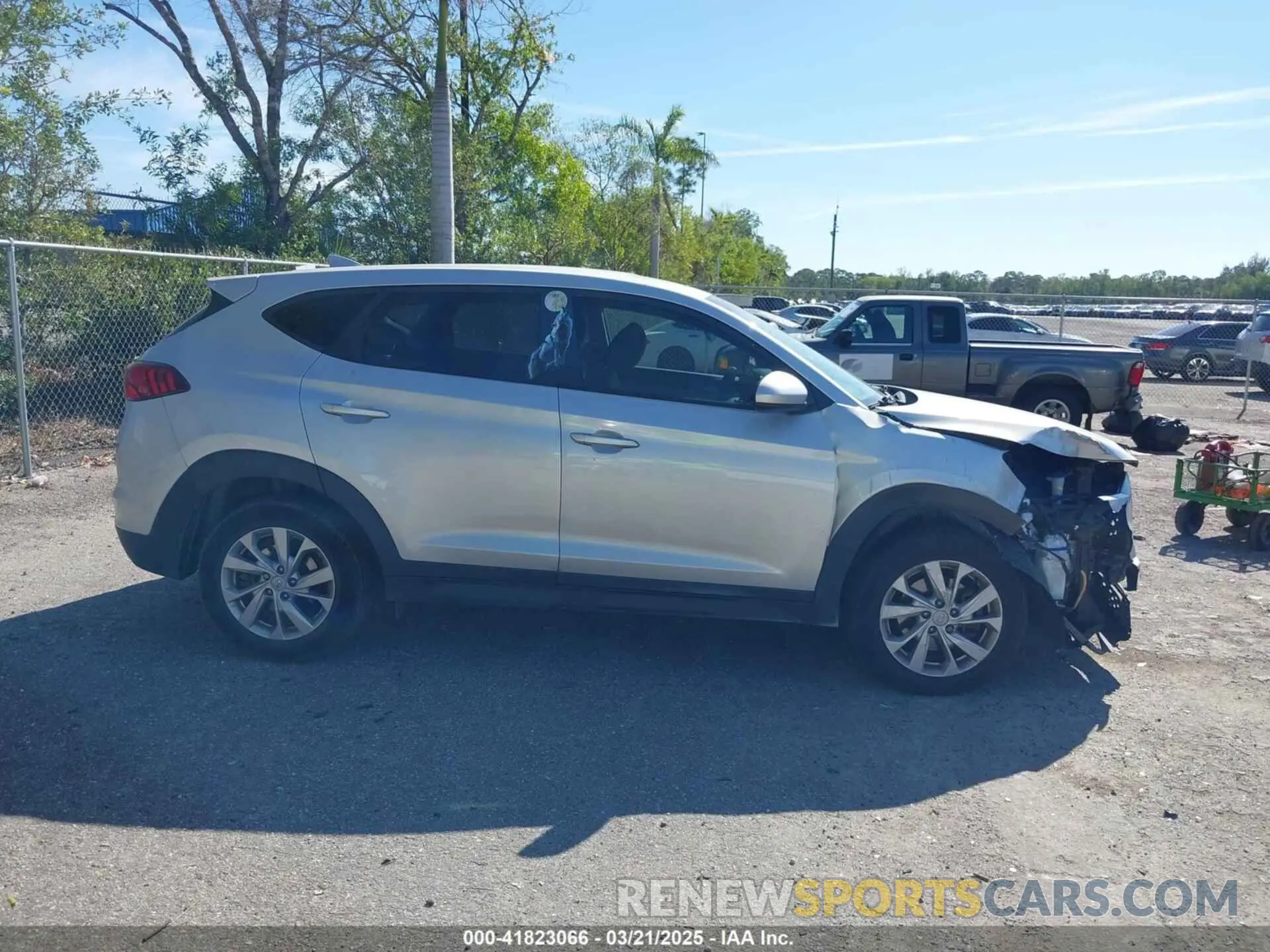 14 Photograph of a damaged car KM8J23A48KU051688 HYUNDAI TUCSON 2019
