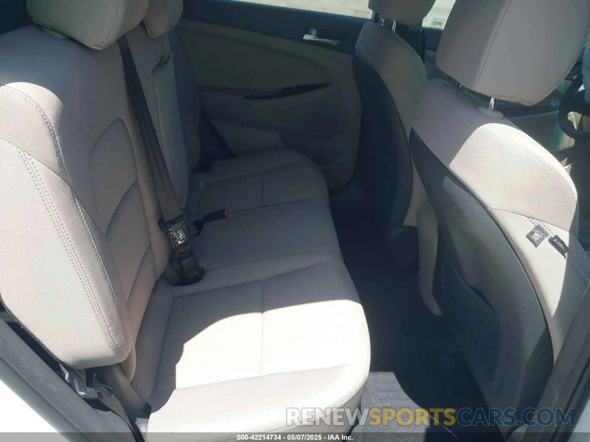 8 Photograph of a damaged car KM8J23A48KU055515 HYUNDAI TUCSON 2019