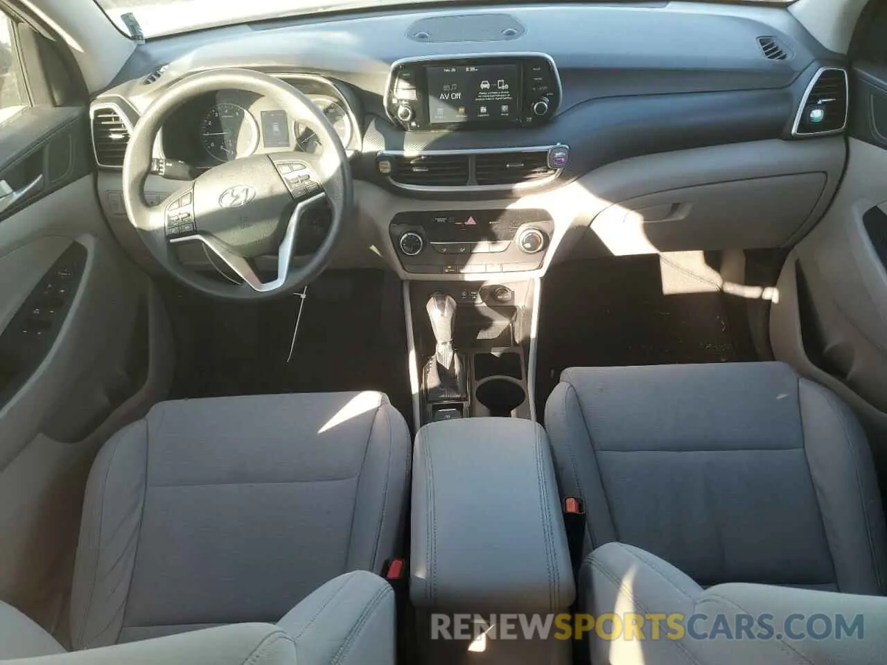 8 Photograph of a damaged car KM8J23A48KU071407 HYUNDAI TUCSON 2019
