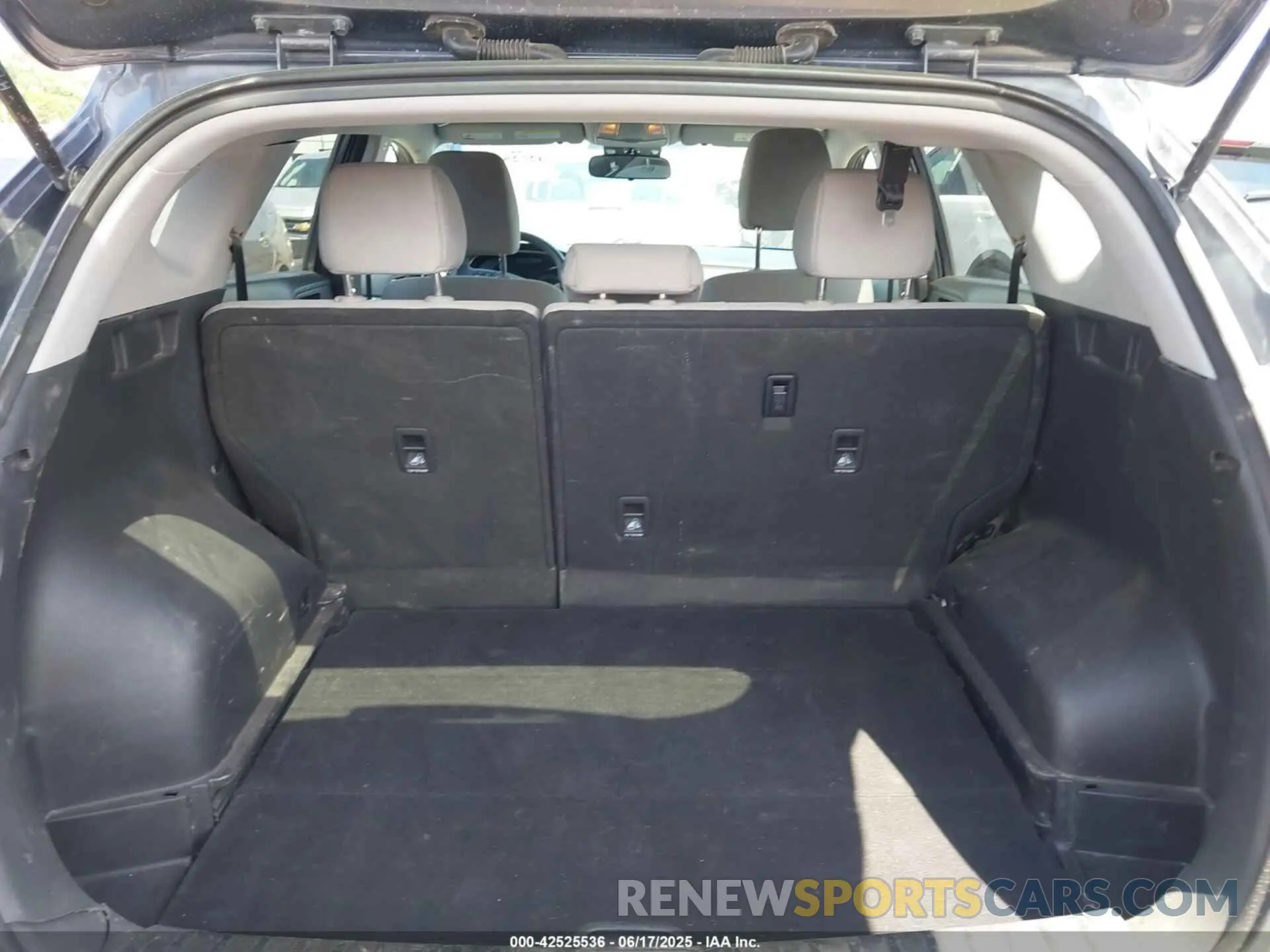 12 Photograph of a damaged car KM8J23A48KU894113 HYUNDAI TUCSON 2019
