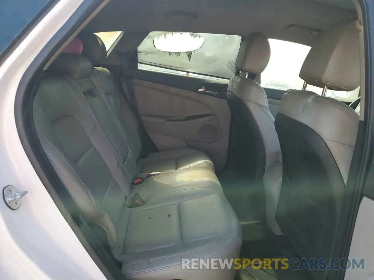10 Photograph of a damaged car KM8J23A49KU997525 HYUNDAI TUCSON 2019