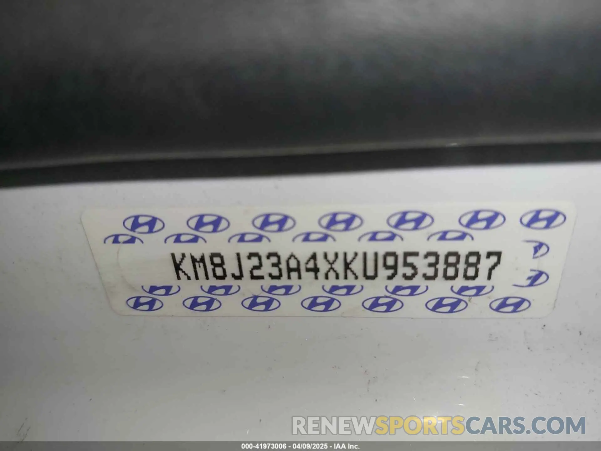 19 Photograph of a damaged car KM8J23A4XKU953887 HYUNDAI TUCSON 2019