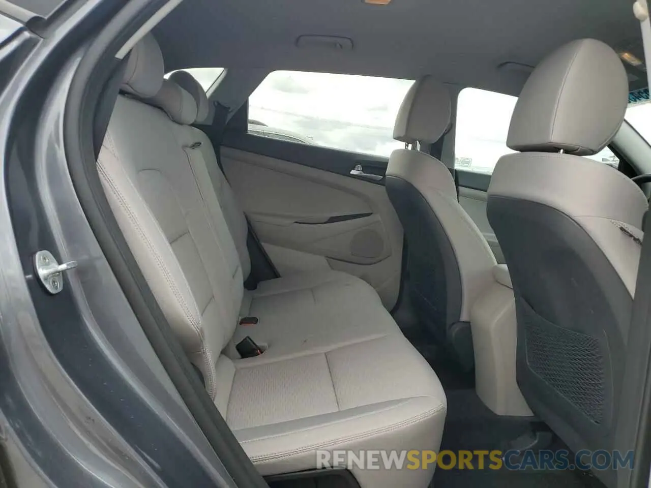 11 Photograph of a damaged car KM8J23A4XKU991006 HYUNDAI TUCSON 2019