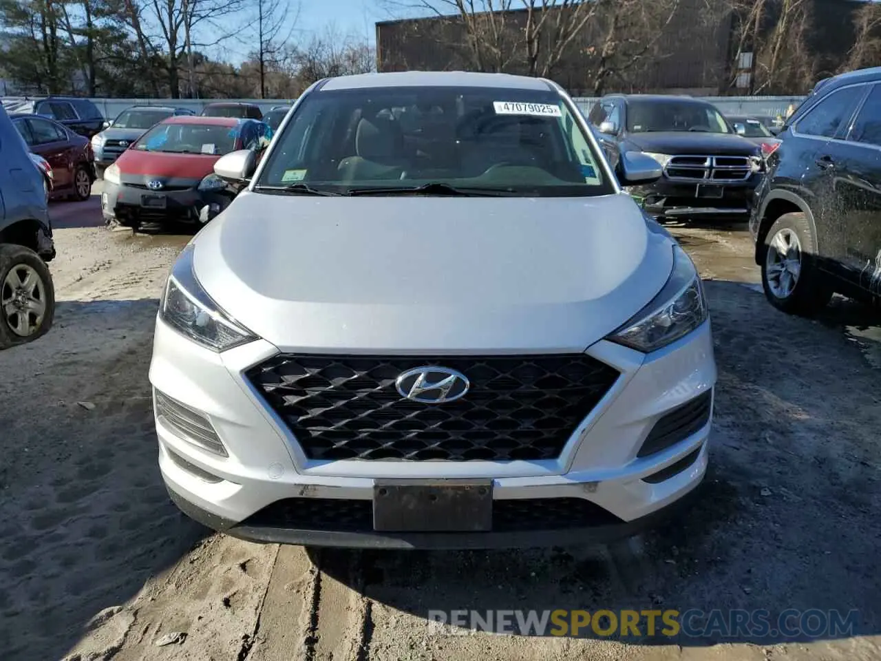 5 Photograph of a damaged car KM8J2CA40KU066153 HYUNDAI TUCSON 2019