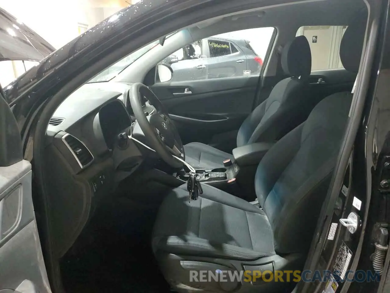 7 Photograph of a damaged car KM8J2CA40KU071773 HYUNDAI TUCSON 2019