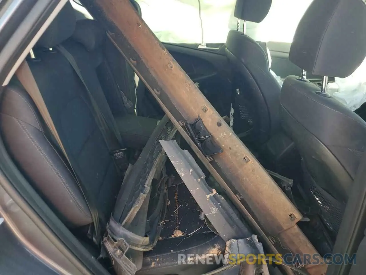 10 Photograph of a damaged car KM8J2CA40KU910059 HYUNDAI TUCSON 2019
