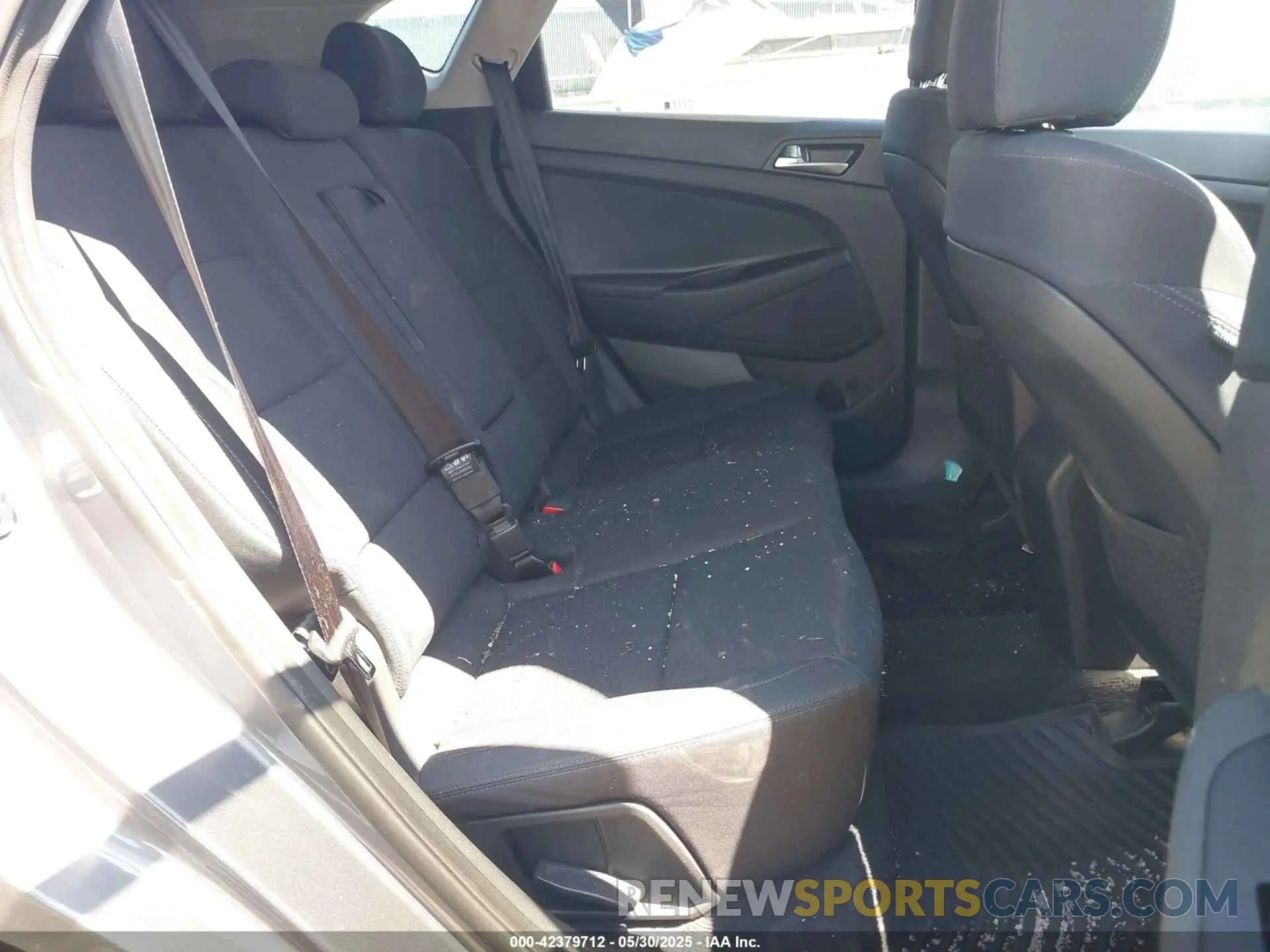 8 Photograph of a damaged car KM8J2CA41KU908868 HYUNDAI TUCSON 2019