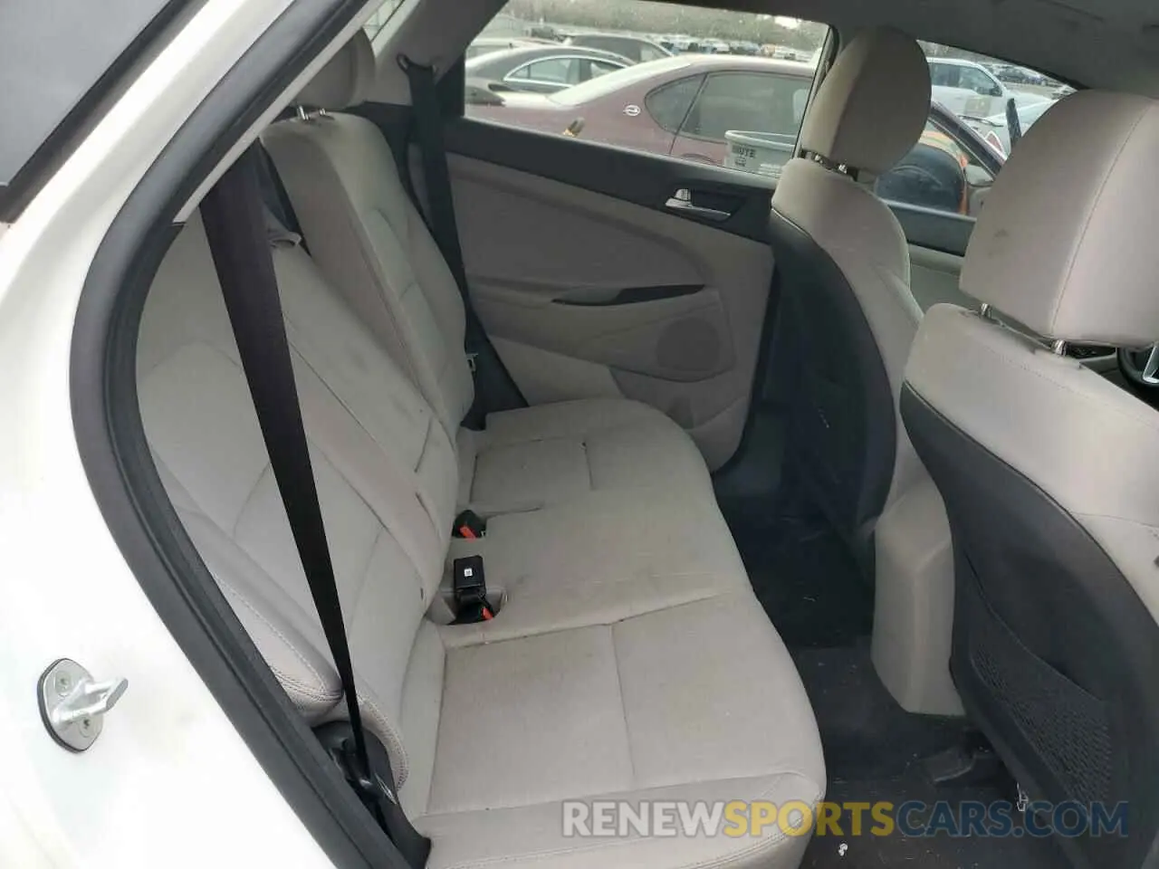12 Photograph of a damaged car KM8J2CA41KU912189 HYUNDAI TUCSON 2019