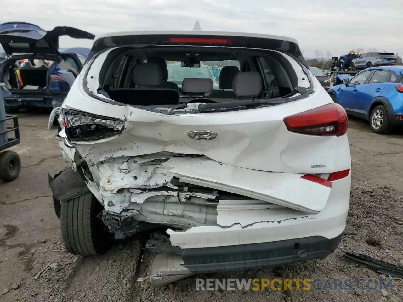 6 Photograph of a damaged car KM8J2CA41KU912189 HYUNDAI TUCSON 2019