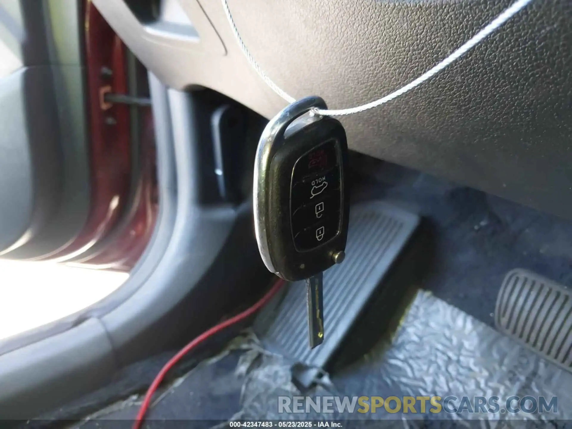 11 Photograph of a damaged car KM8J2CA41KU914007 HYUNDAI TUCSON 2019
