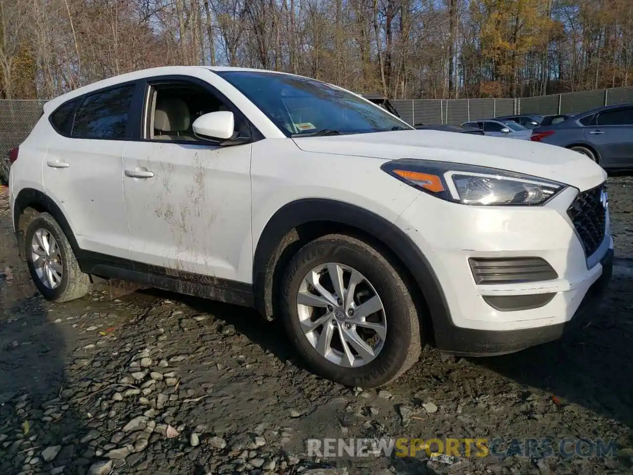 4 Photograph of a damaged car KM8J2CA42KU004883 HYUNDAI TUCSON 2019