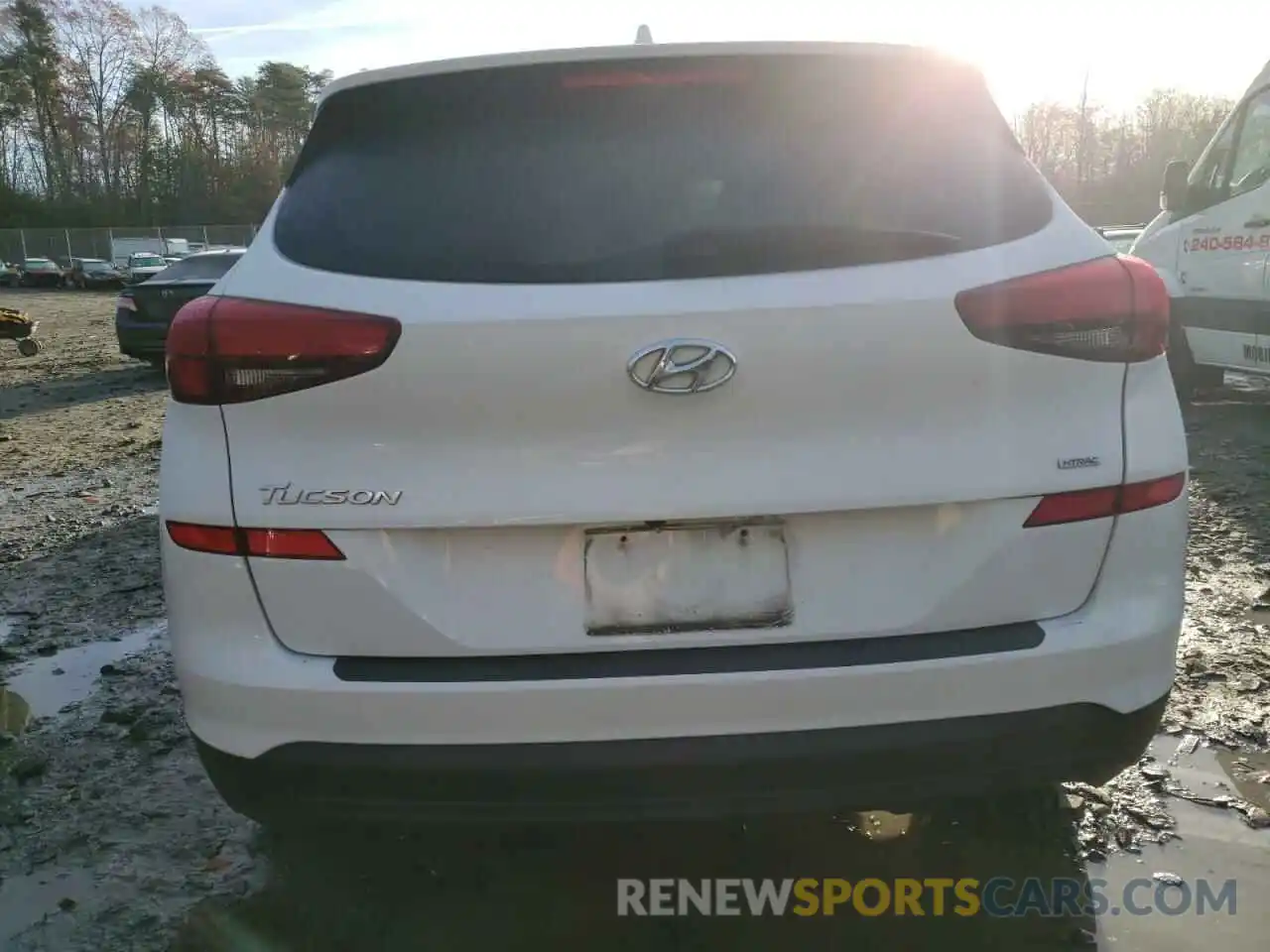 6 Photograph of a damaged car KM8J2CA42KU004883 HYUNDAI TUCSON 2019