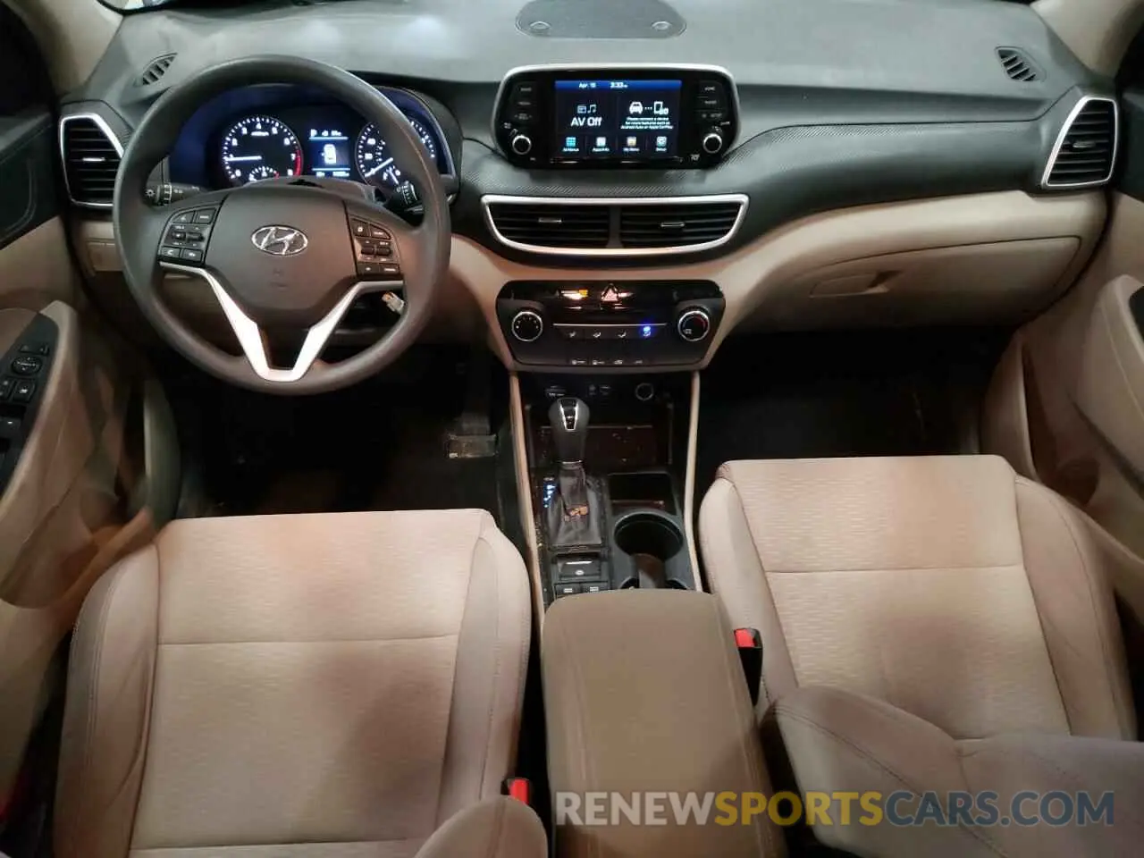 8 Photograph of a damaged car KM8J2CA42KU053016 HYUNDAI TUCSON 2019