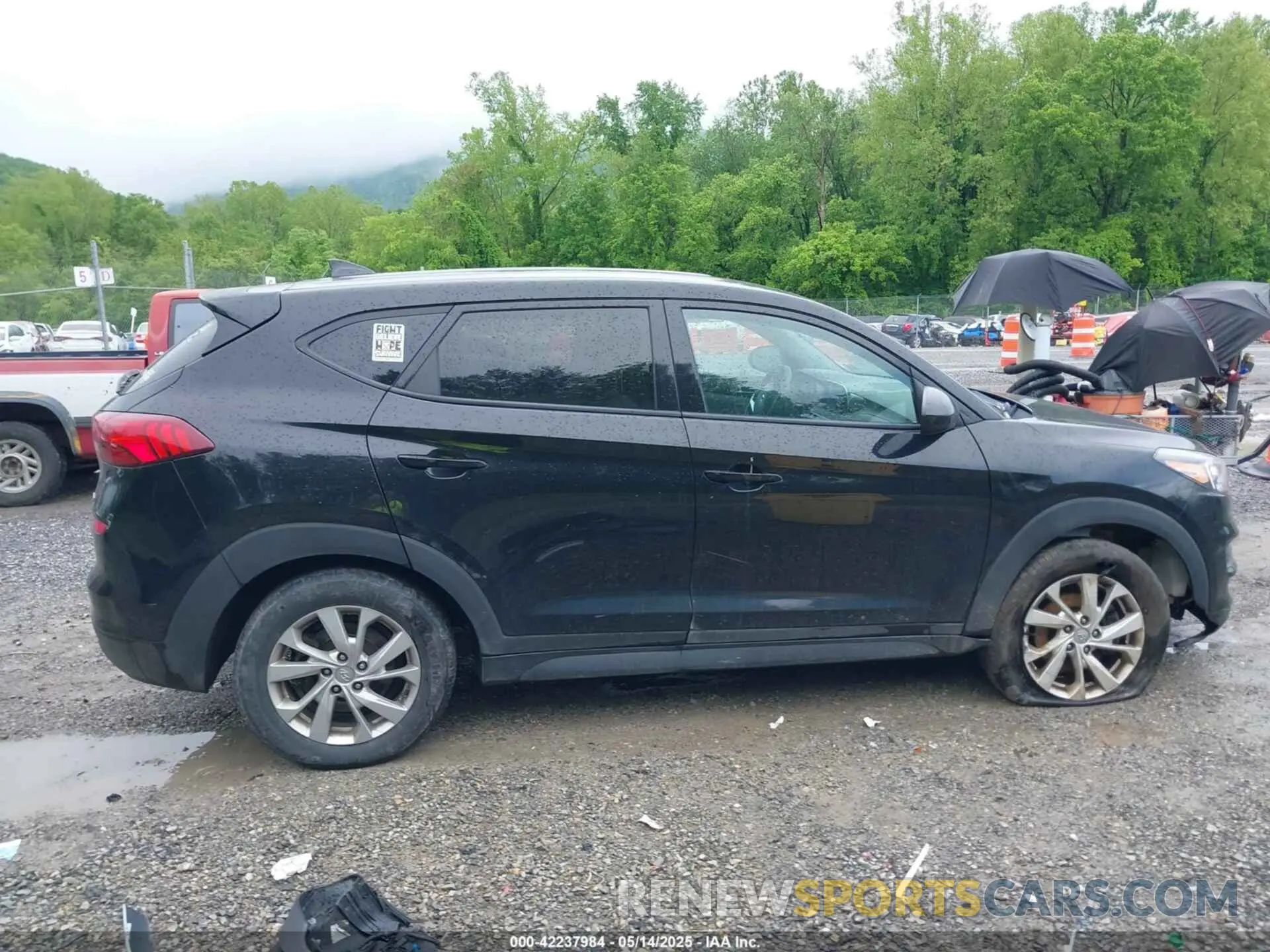 13 Photograph of a damaged car KM8J2CA42KU865075 HYUNDAI TUCSON 2019