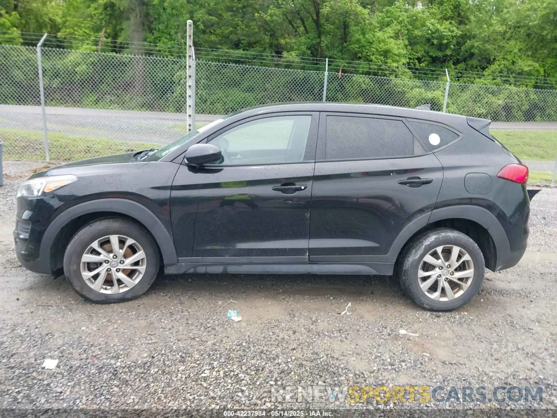 14 Photograph of a damaged car KM8J2CA42KU865075 HYUNDAI TUCSON 2019