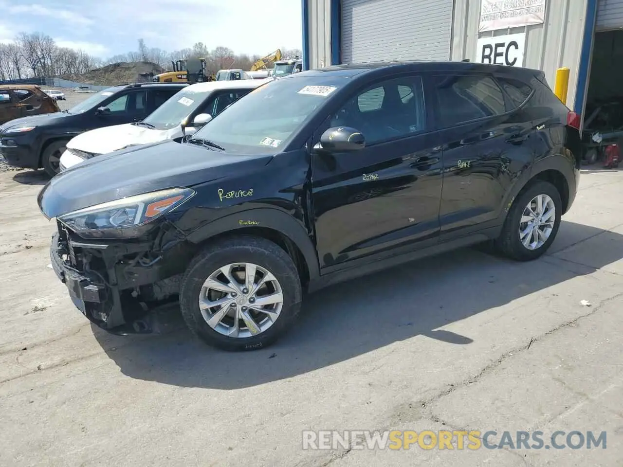 1 Photograph of a damaged car KM8J2CA42KU898903 HYUNDAI TUCSON 2019