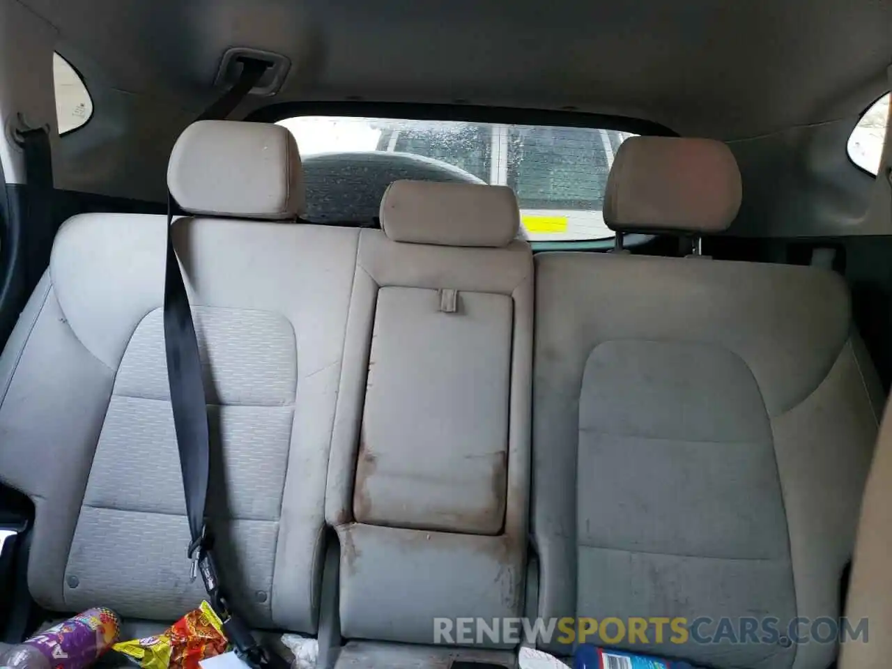 10 Photograph of a damaged car KM8J2CA43KU843697 HYUNDAI TUCSON 2019