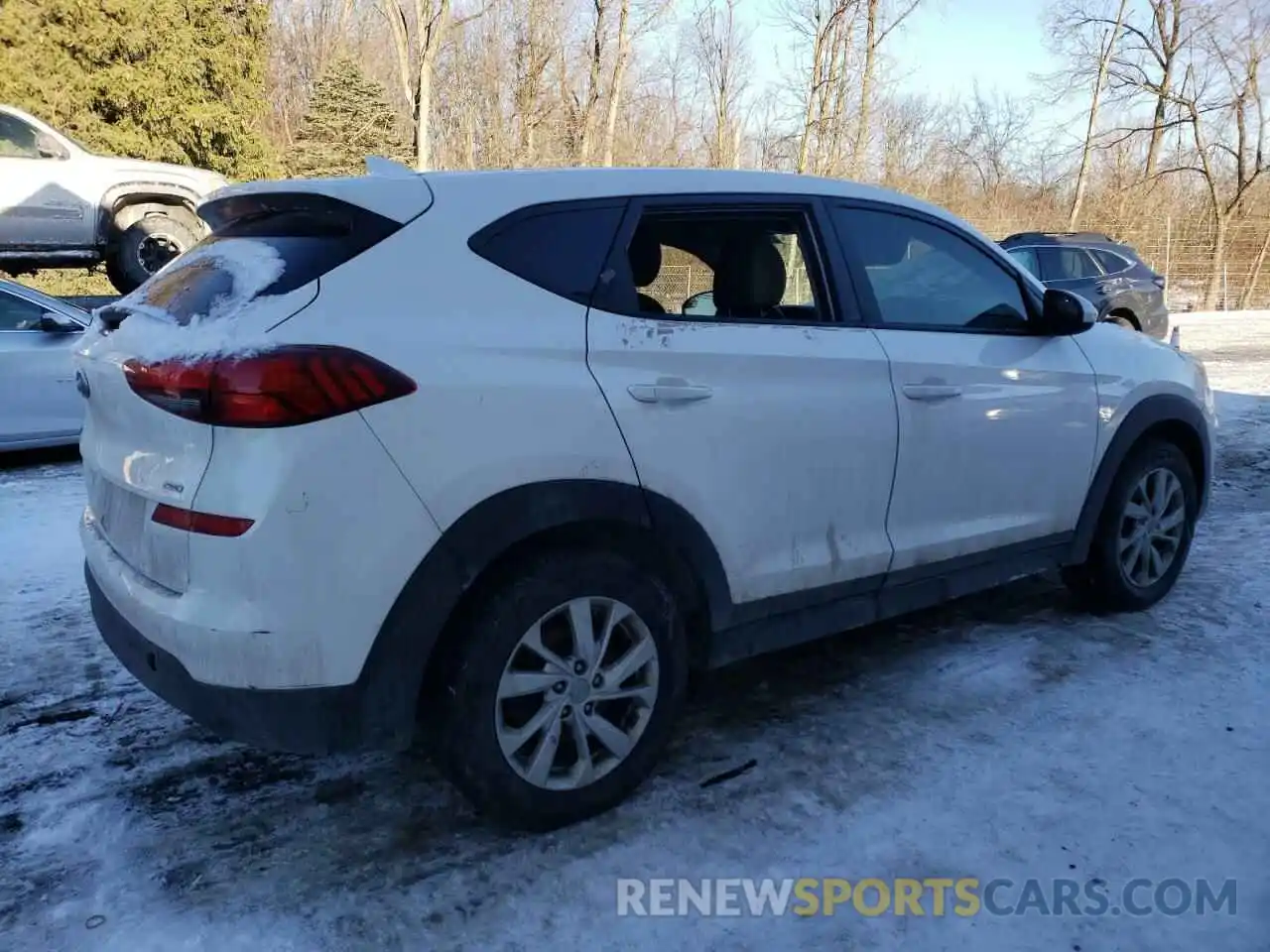 3 Photograph of a damaged car KM8J2CA43KU843697 HYUNDAI TUCSON 2019