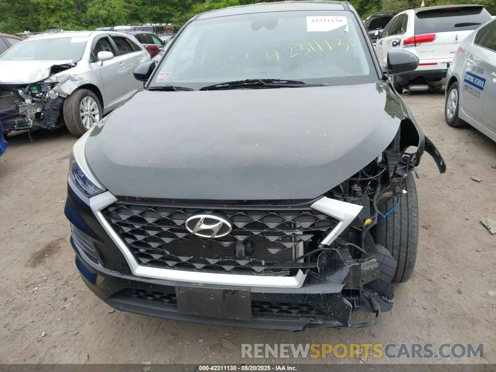 12 Photograph of a damaged car KM8J2CA44KU062266 HYUNDAI TUCSON 2019