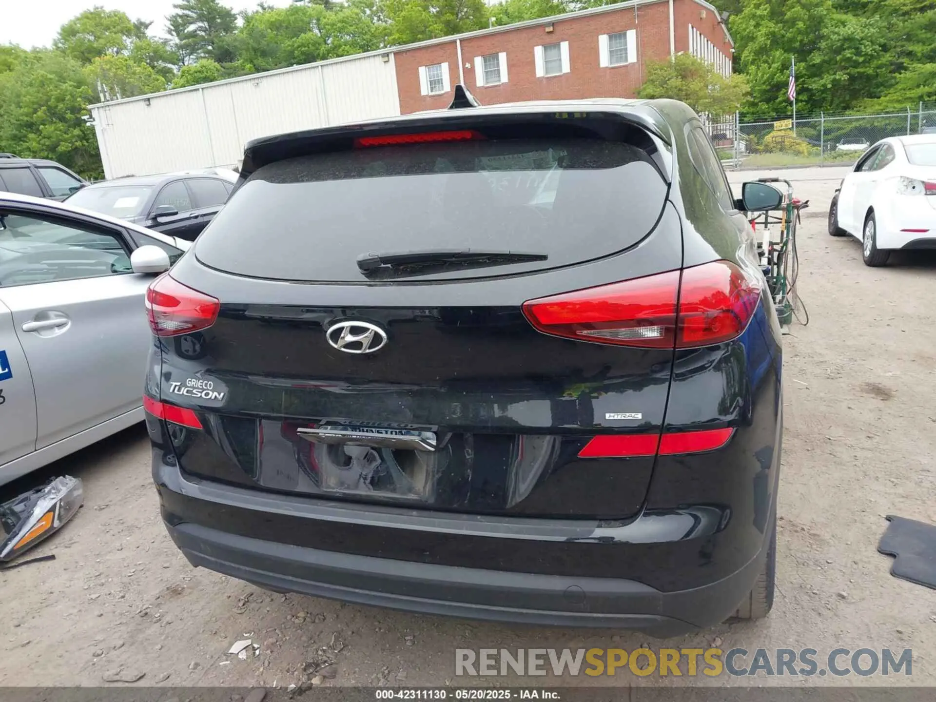 16 Photograph of a damaged car KM8J2CA44KU062266 HYUNDAI TUCSON 2019