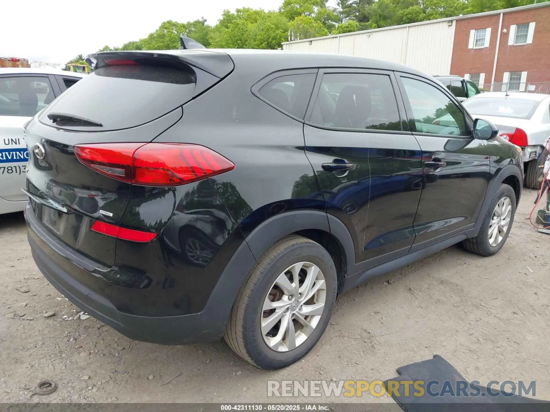 4 Photograph of a damaged car KM8J2CA44KU062266 HYUNDAI TUCSON 2019