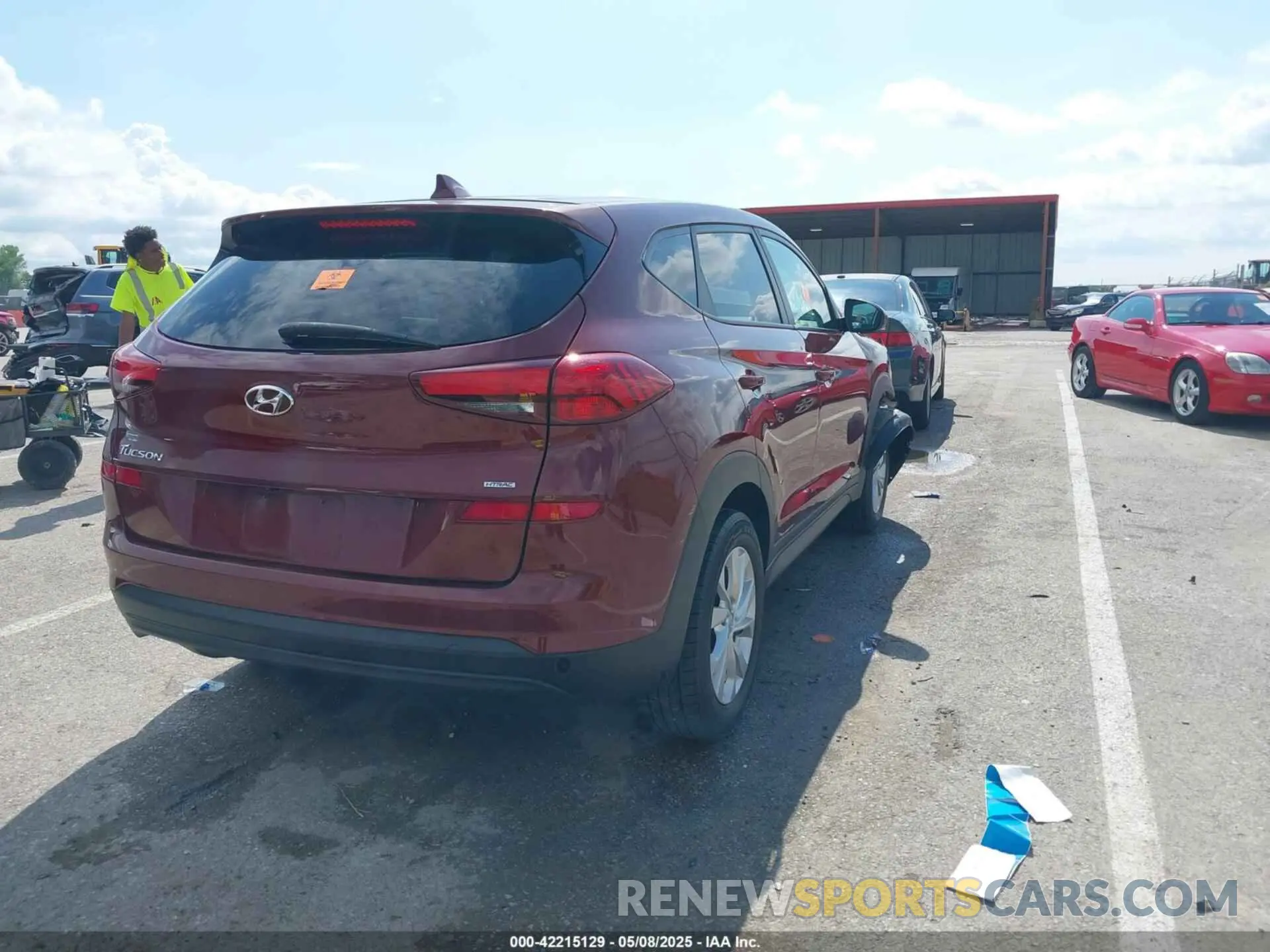 4 Photograph of a damaged car KM8J2CA44KU937152 HYUNDAI TUCSON 2019