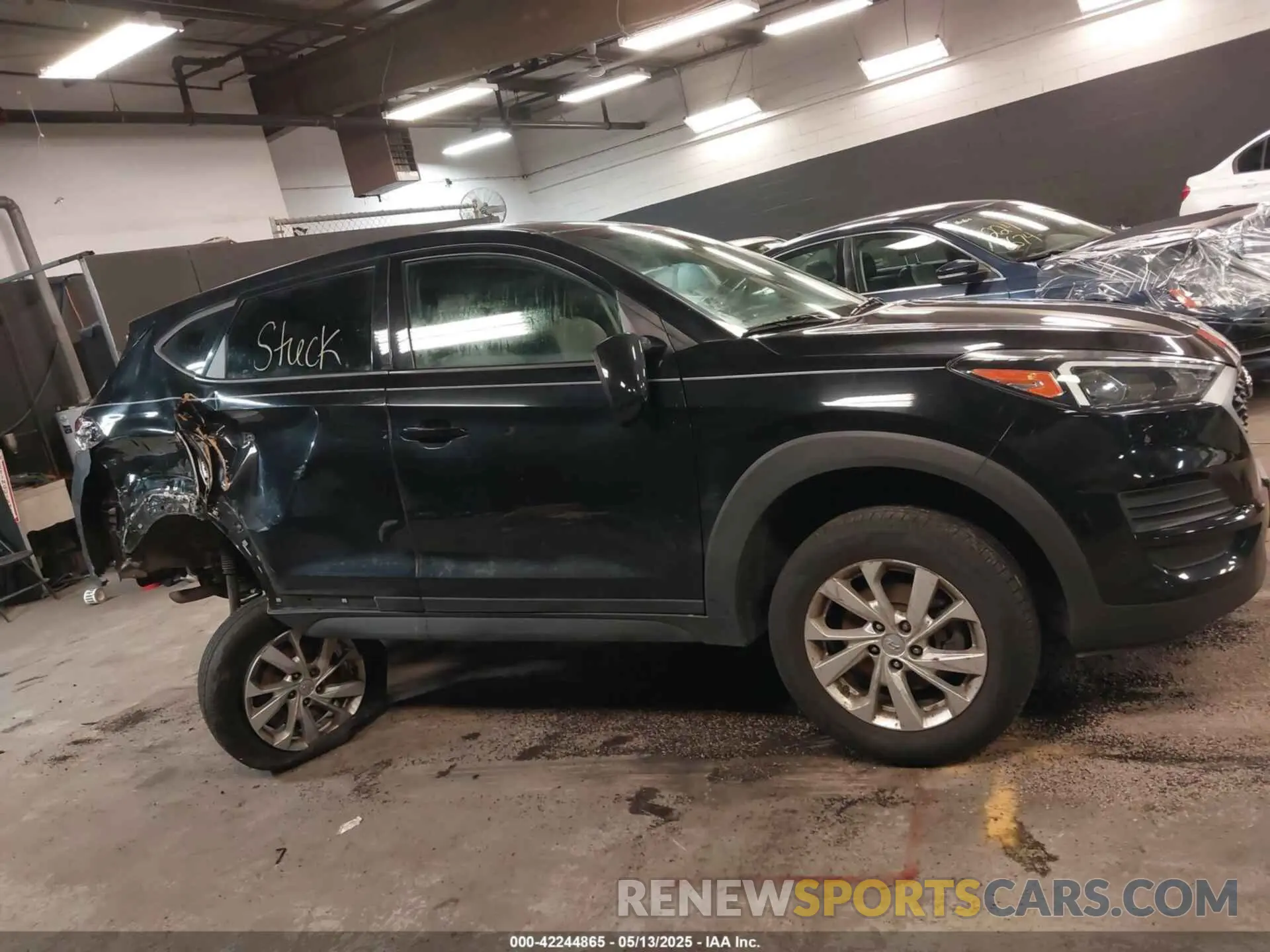 13 Photograph of a damaged car KM8J2CA45KU065869 HYUNDAI TUCSON 2019
