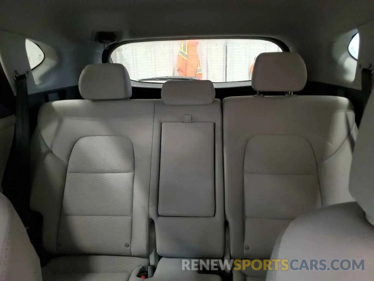 10 Photograph of a damaged car KM8J2CA45KU916973 HYUNDAI TUCSON 2019